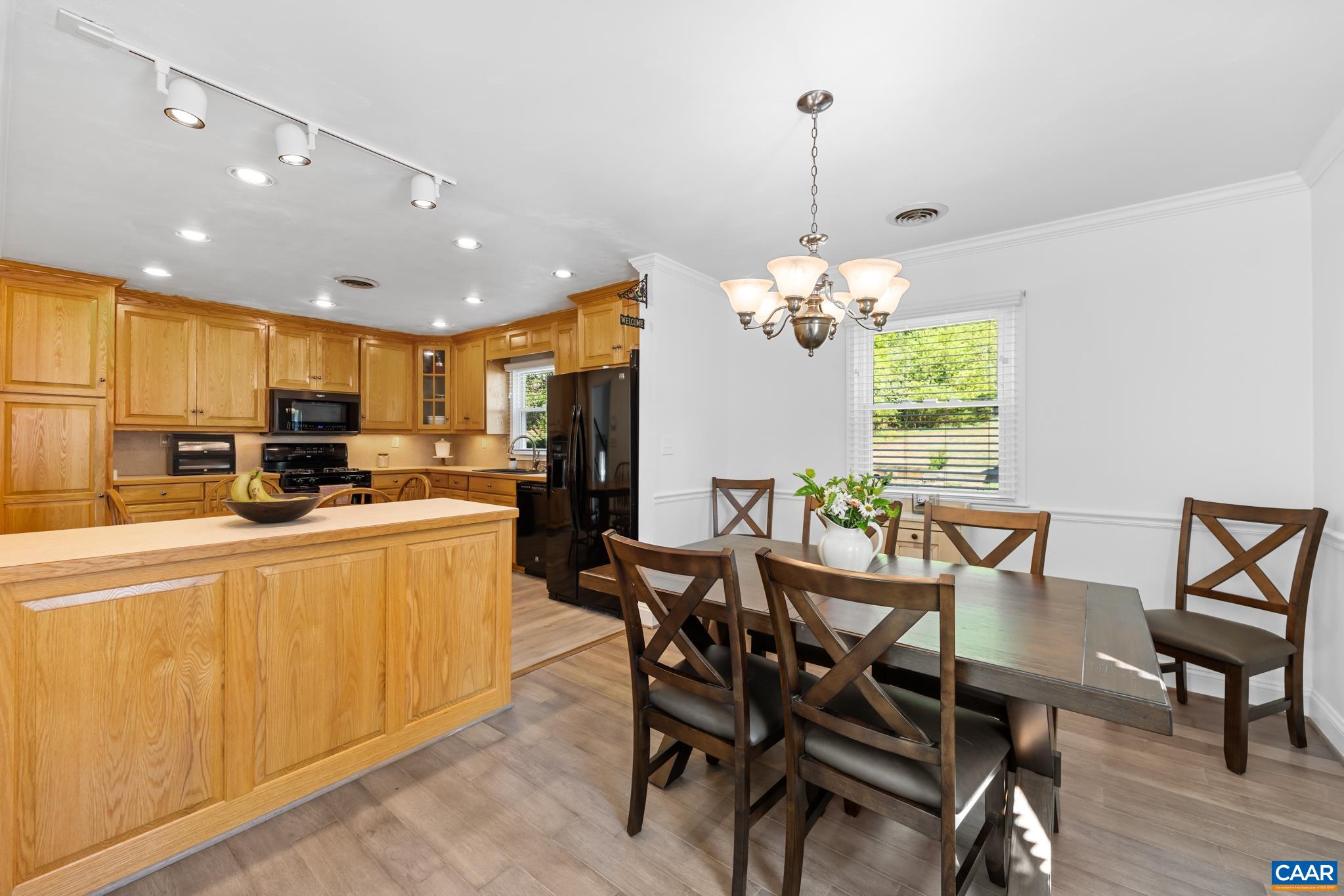 327 BRENTWOOD RD, CHARLOTTESVILLE, Virginia 22901, 3 Bedrooms Bedrooms, ,2 BathroomsBathrooms,Residential,327 BRENTWOOD RD,678628 MLS # 678628