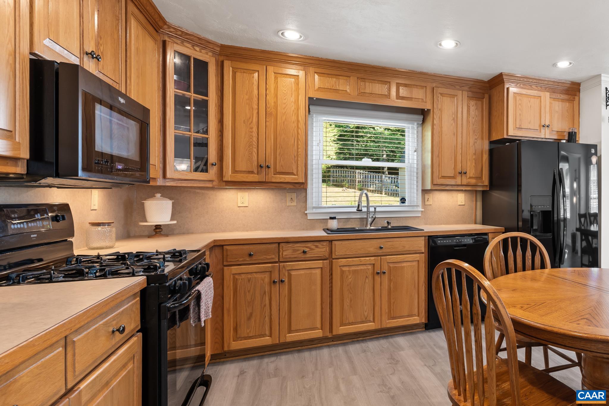 327 BRENTWOOD RD, CHARLOTTESVILLE, Virginia 22901, 3 Bedrooms Bedrooms, ,2 BathroomsBathrooms,Residential,327 BRENTWOOD RD,678628 MLS # 678628
