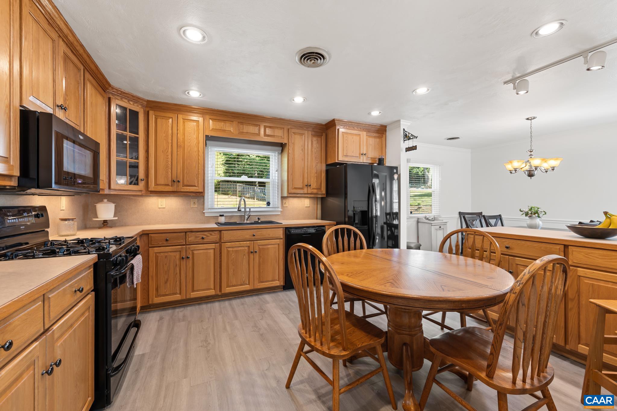 327 BRENTWOOD RD, CHARLOTTESVILLE, Virginia 22901, 3 Bedrooms Bedrooms, ,2 BathroomsBathrooms,Residential,327 BRENTWOOD RD,678628 MLS # 678628