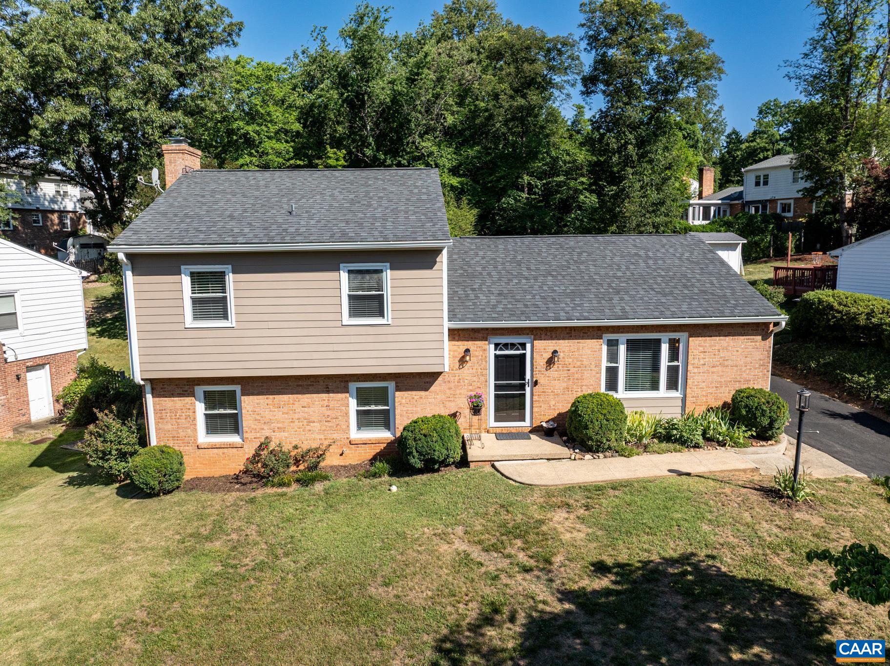 327 BRENTWOOD RD, CHARLOTTESVILLE, Virginia 22901, 3 Bedrooms Bedrooms, ,2 BathroomsBathrooms,Residential,327 BRENTWOOD RD,678628 MLS # 678628