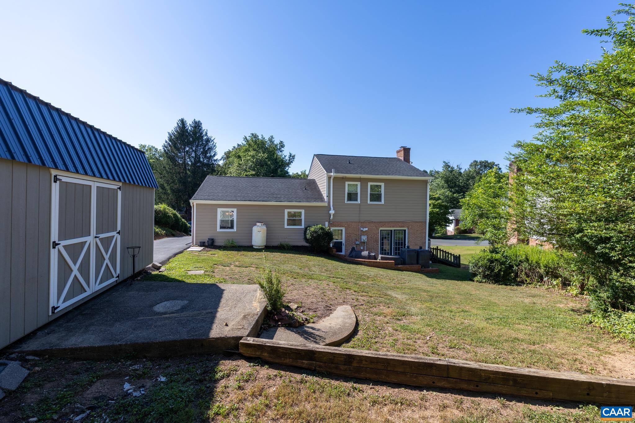327 BRENTWOOD RD, CHARLOTTESVILLE, Virginia 22901, 3 Bedrooms Bedrooms, ,2 BathroomsBathrooms,Residential,327 BRENTWOOD RD,678628 MLS # 678628