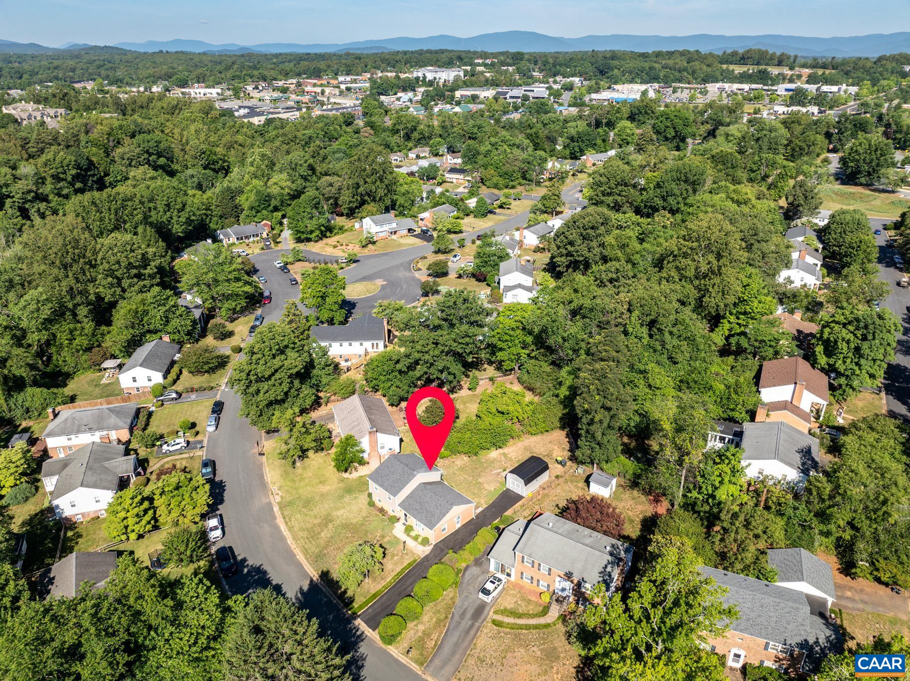 327 BRENTWOOD RD, CHARLOTTESVILLE, Virginia 22901, 3 Bedrooms Bedrooms, ,2 BathroomsBathrooms,Residential,327 BRENTWOOD RD,678628 MLS # 678628