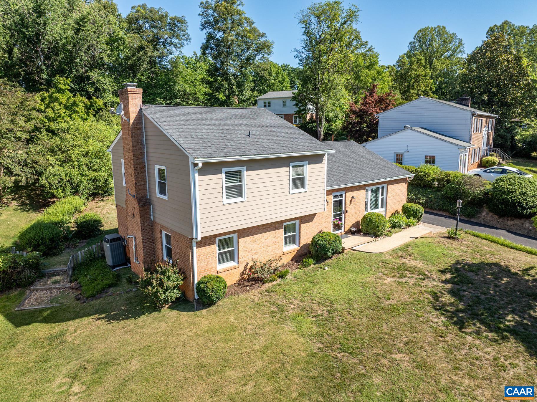 327 BRENTWOOD RD, CHARLOTTESVILLE, Virginia 22901, 3 Bedrooms Bedrooms, ,2 BathroomsBathrooms,Residential,327 BRENTWOOD RD,678628 MLS # 678628