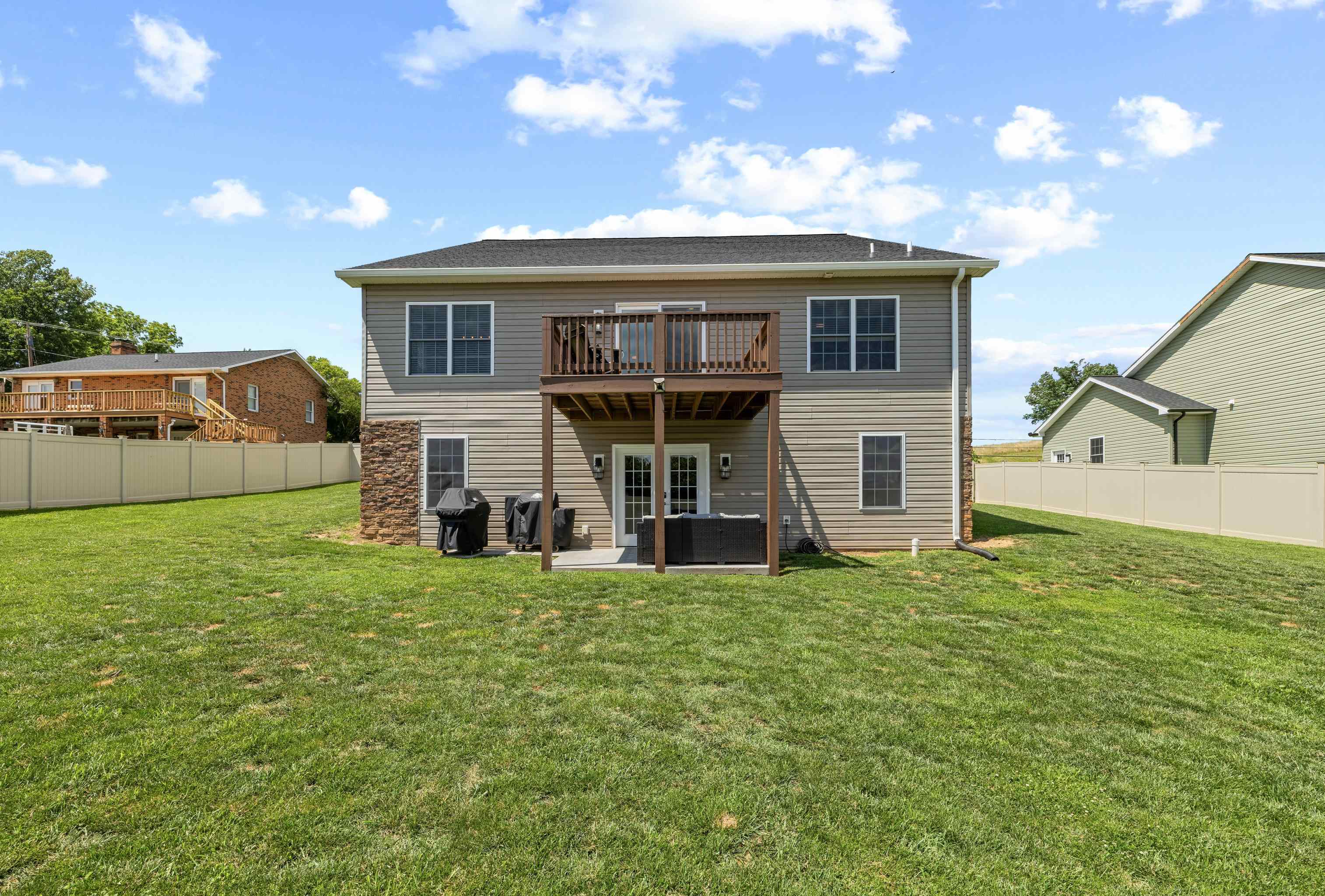250 CHURCH ST, TIMBERVILLE, Virginia 22853, 3 Bedrooms Bedrooms, ,2 BathroomsBathrooms,Residential,Charming Craftsman,250 CHURCH ST,678632 MLS # 678632 250 CHURCH ST, TIMBERVILLE, Virginia 22853, 3 Bedrooms Bedrooms, ,2 BathroomsBathrooms,Residential,Charming Craftsman,250 CHURCH ST,678632 MLS # 678632