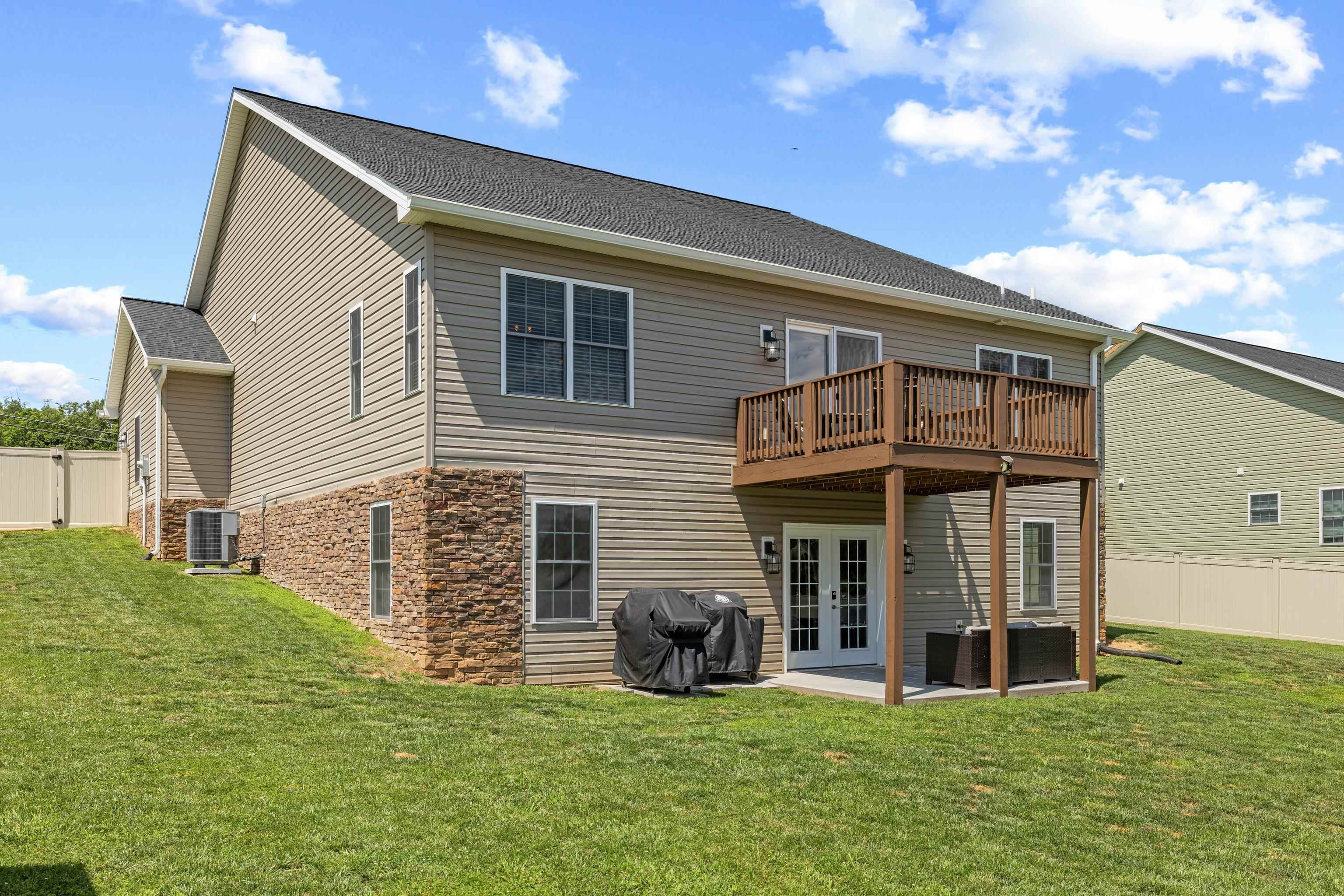 250 CHURCH ST, TIMBERVILLE, Virginia 22853, 3 Bedrooms Bedrooms, ,2 BathroomsBathrooms,Residential,Charming Craftsman,250 CHURCH ST,678632 MLS # 678632 250 CHURCH ST, TIMBERVILLE, Virginia 22853, 3 Bedrooms Bedrooms, ,2 BathroomsBathrooms,Residential,Charming Craftsman,250 CHURCH ST,678632 MLS # 678632