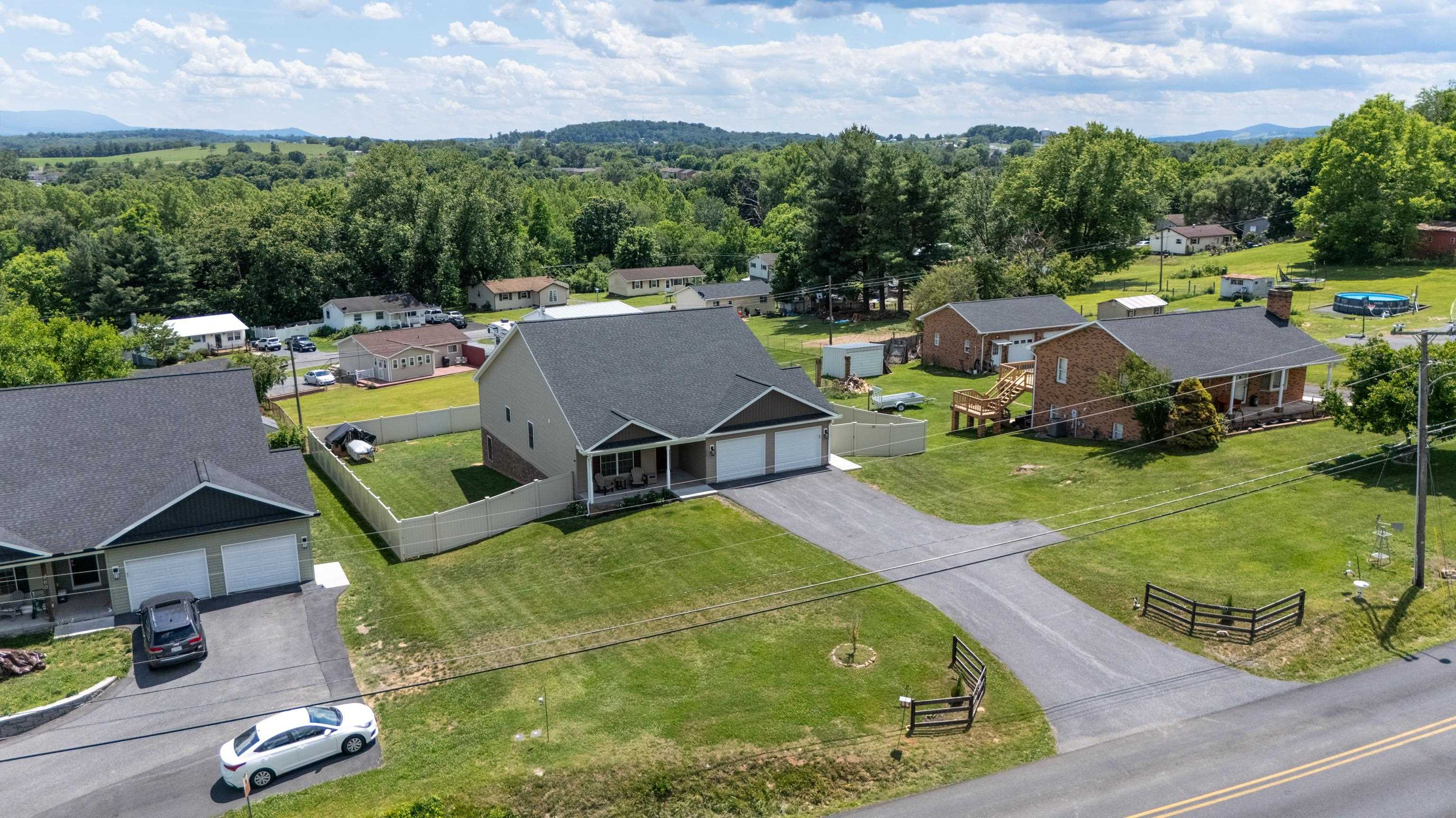 250 CHURCH ST, TIMBERVILLE, Virginia 22853, 3 Bedrooms Bedrooms, ,2 BathroomsBathrooms,Residential,Charming Craftsman,250 CHURCH ST,678632 MLS # 678632 250 CHURCH ST, TIMBERVILLE, Virginia 22853, 3 Bedrooms Bedrooms, ,2 BathroomsBathrooms,Residential,Charming Craftsman,250 CHURCH ST,678632 MLS # 678632