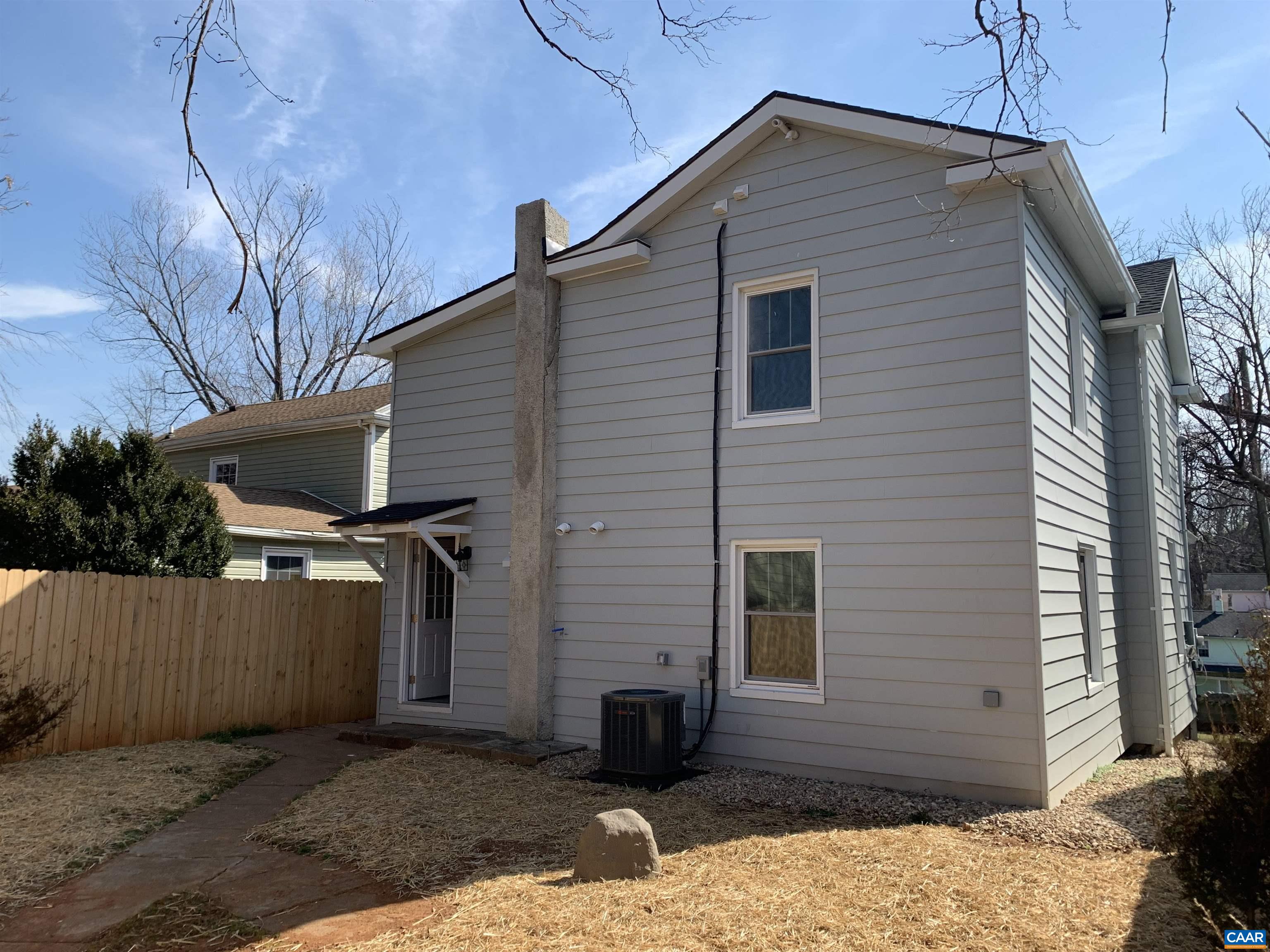 337 SW 6TH ST, CHARLOTTESVILLE, Virginia 22903, 2 Bedrooms Bedrooms, ,2 BathroomsBathrooms,Residential,337 SW 6TH ST,678634 MLS # 678634 337 SW 6TH ST, CHARLOTTESVILLE, Virginia 22903, 2 Bedrooms Bedrooms, ,2 BathroomsBathrooms,Residential,337 SW 6TH ST,678634 MLS # 678634
