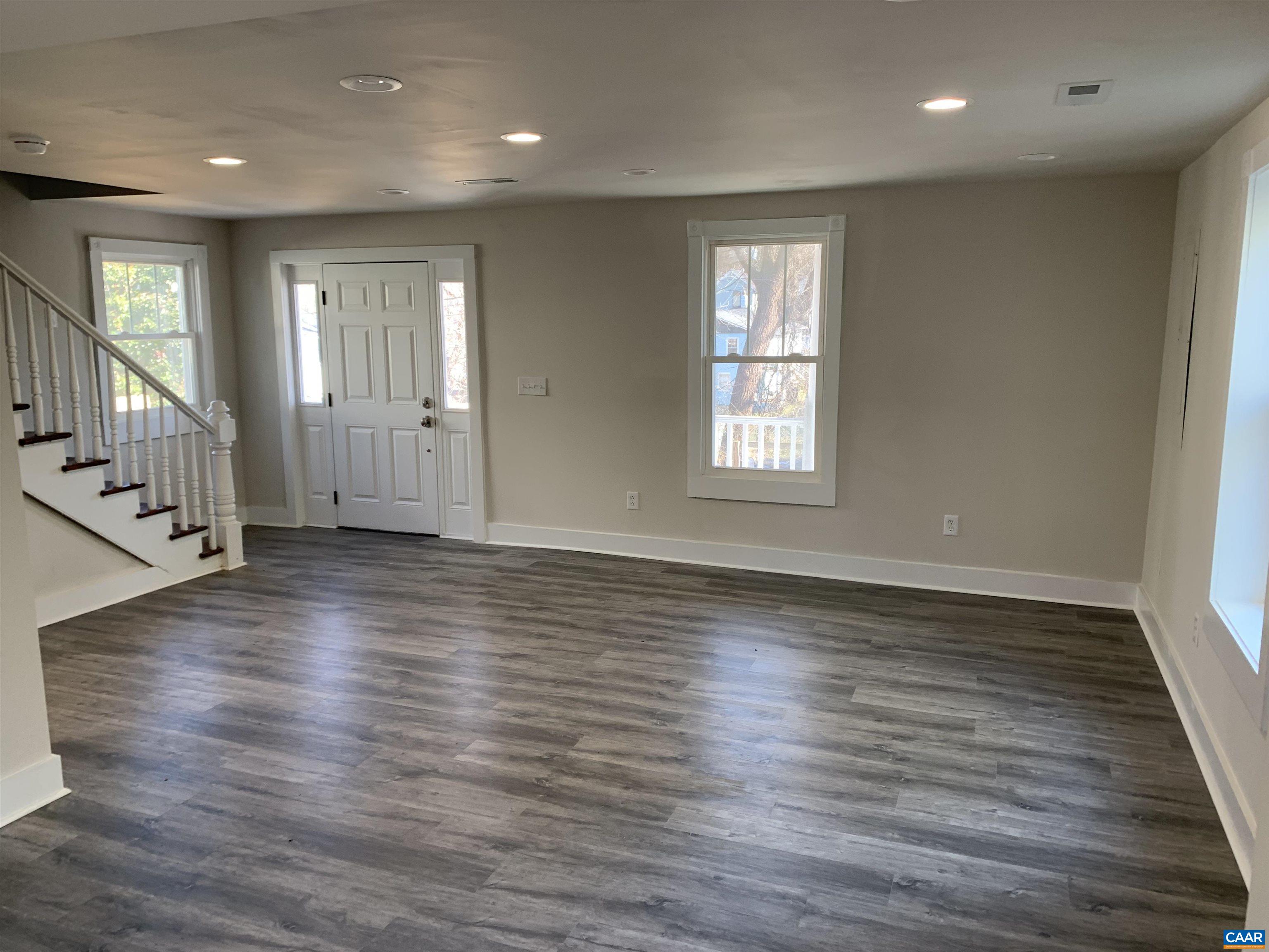 337 SW 6TH ST, CHARLOTTESVILLE, Virginia 22903, 2 Bedrooms Bedrooms, ,2 BathroomsBathrooms,Residential,337 SW 6TH ST,678634 MLS # 678634 337 SW 6TH ST, CHARLOTTESVILLE, Virginia 22903, 2 Bedrooms Bedrooms, ,2 BathroomsBathrooms,Residential,337 SW 6TH ST,678634 MLS # 678634