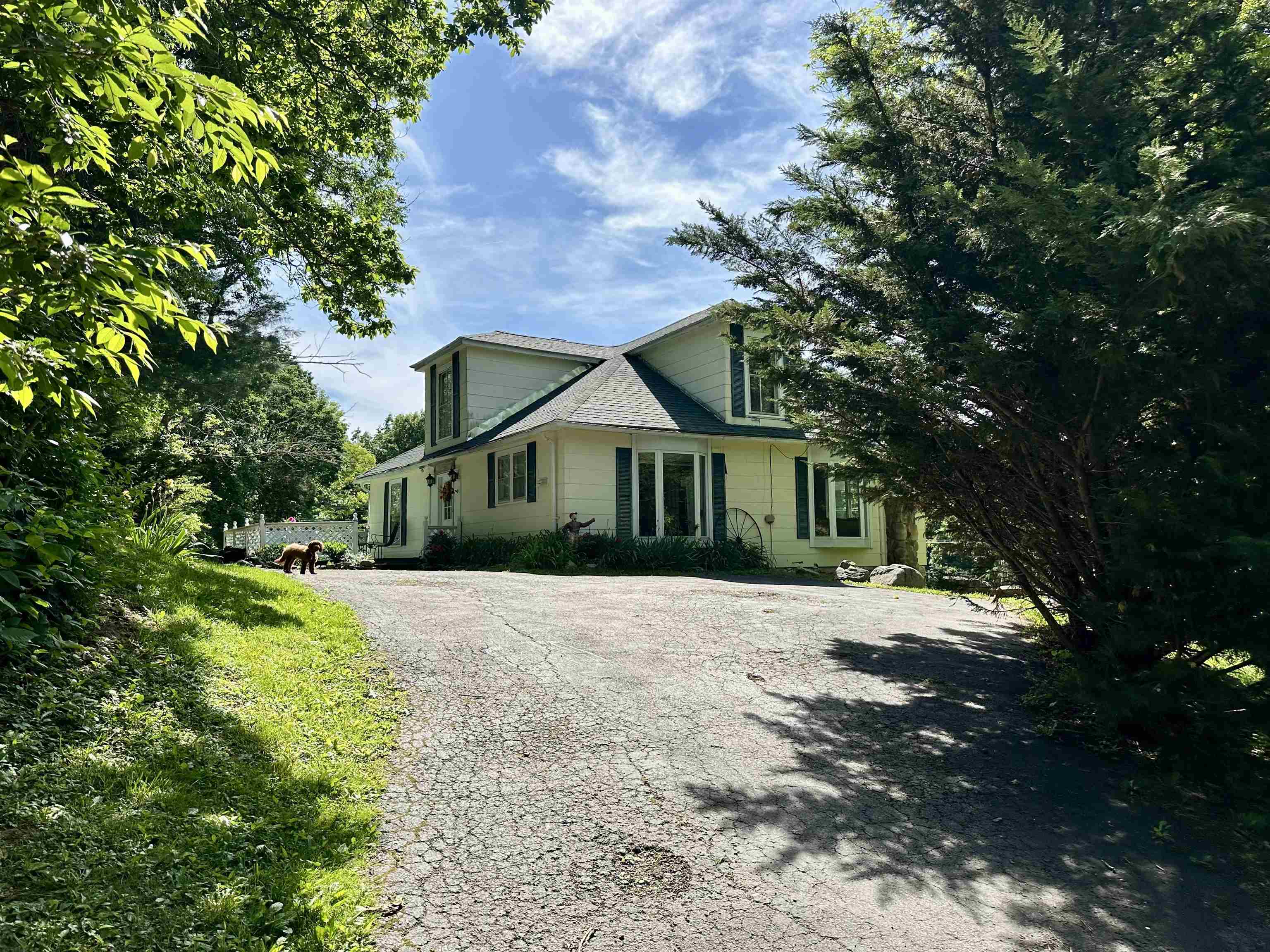 278 PAUL SIPLE DR, HOT SPRINGS, Virginia 24445, 5 Bedrooms Bedrooms, ,3 BathroomsBathrooms,Residential,Grand View,278 PAUL SIPLE DR,678635 MLS # 678635 278 PAUL SIPLE DR, HOT SPRINGS, Virginia 24445, 5 Bedrooms Bedrooms, ,3 BathroomsBathrooms,Residential,Grand View,278 PAUL SIPLE DR,678635 MLS # 678635