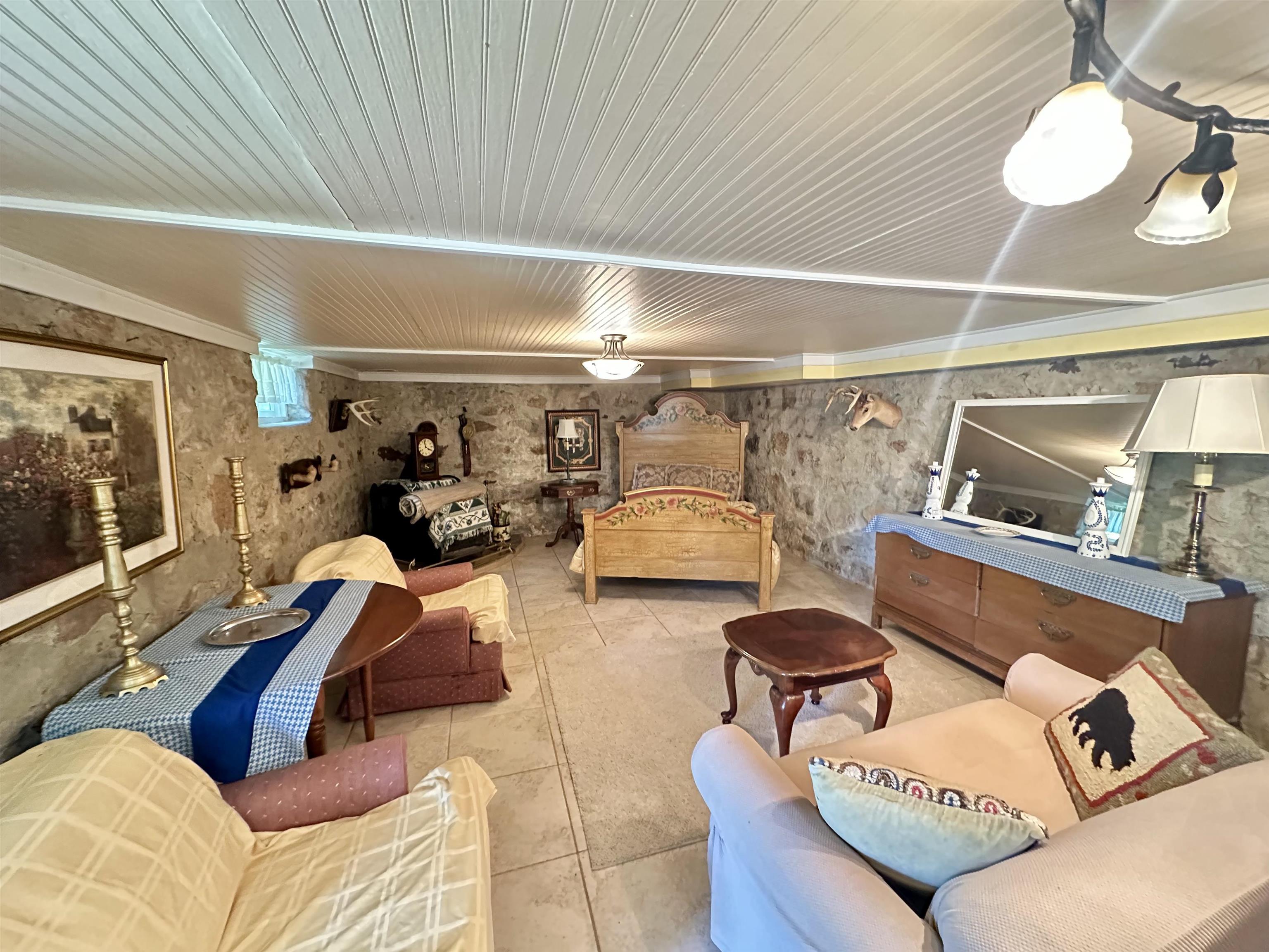 278 PAUL SIPLE DR, HOT SPRINGS, Virginia 24445, 5 Bedrooms Bedrooms, ,3 BathroomsBathrooms,Residential,Grand View,278 PAUL SIPLE DR,678635 MLS # 678635 278 PAUL SIPLE DR, HOT SPRINGS, Virginia 24445, 5 Bedrooms Bedrooms, ,3 BathroomsBathrooms,Residential,Grand View,278 PAUL SIPLE DR,678635 MLS # 678635