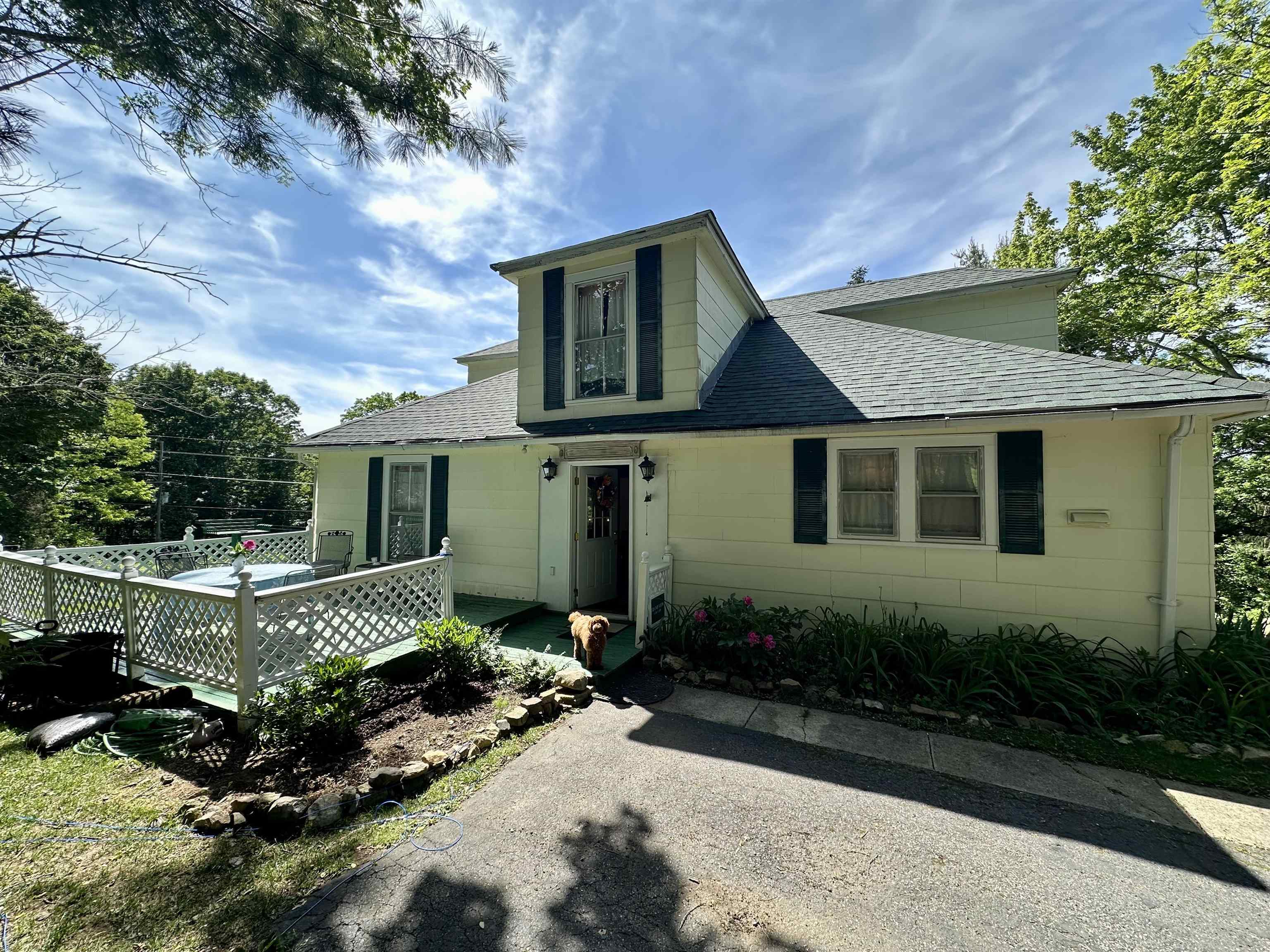 278 PAUL SIPLE DR, HOT SPRINGS, Virginia 24445, 5 Bedrooms Bedrooms, ,3 BathroomsBathrooms,Residential,Grand View,278 PAUL SIPLE DR,678635 MLS # 678635 278 PAUL SIPLE DR, HOT SPRINGS, Virginia 24445, 5 Bedrooms Bedrooms, ,3 BathroomsBathrooms,Residential,Grand View,278 PAUL SIPLE DR,678635 MLS # 678635
