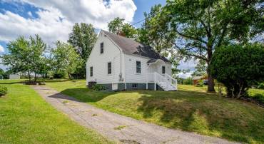 344 MARY GRAY LN, STAUNTON, Virginia 24401, 3 Bedrooms Bedrooms, ,1 BathroomBathrooms,Residential,344 MARY GRAY LN,678636 MLS # 678636
