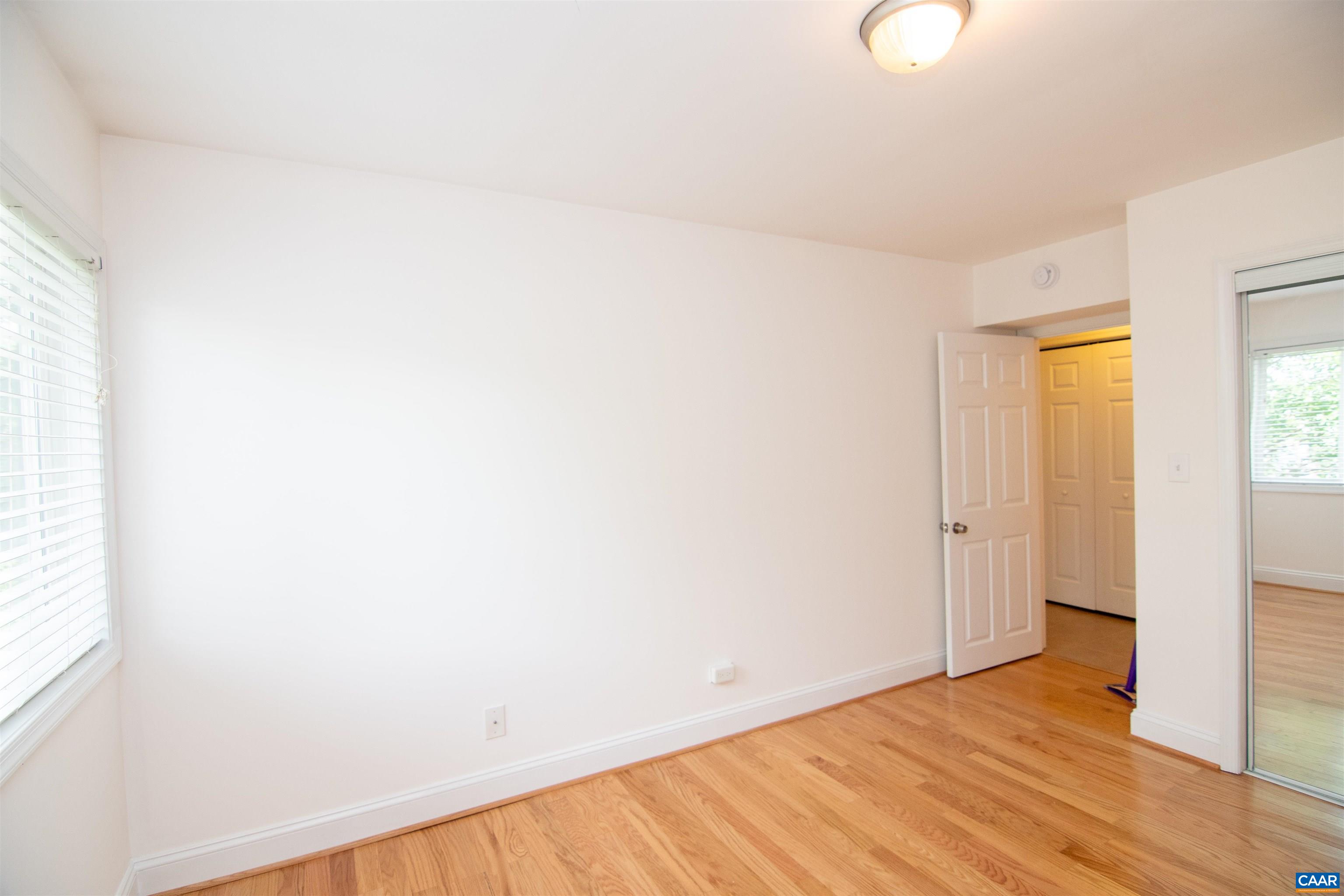 1800 JEFFERSON PARK AVE, CHARLOTTESVILLE, Virginia 22903, 2 Bedrooms Bedrooms, ,1 BathroomBathrooms,Residential,1800 Jefferson Park Ave #59,1800 JEFFERSON PARK AVE,678639 MLS # 678639 1800 JEFFERSON PARK AVE, CHARLOTTESVILLE, Virginia 22903, 2 Bedrooms Bedrooms, ,1 BathroomBathrooms,Residential,1800 Jefferson Park Ave #59,1800 JEFFERSON PARK AVE,678639 MLS # 678639