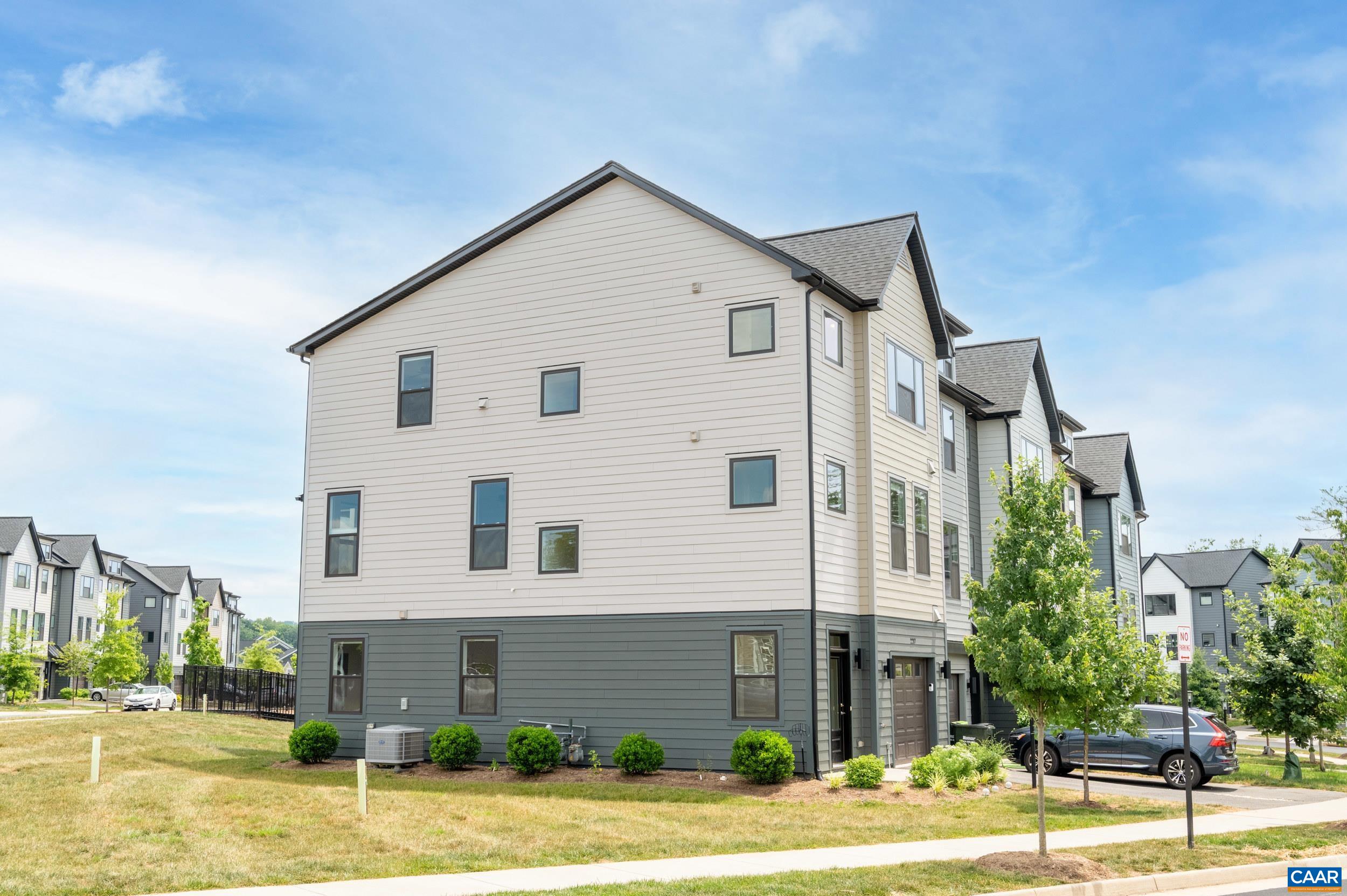 2217 FOWLER CIR, CHARLOTTESVILLE, Virginia 22901, 3 Bedrooms Bedrooms, ,3 BathroomsBathrooms,Residential,2217 FOWLER CIR,678642 MLS # 678642