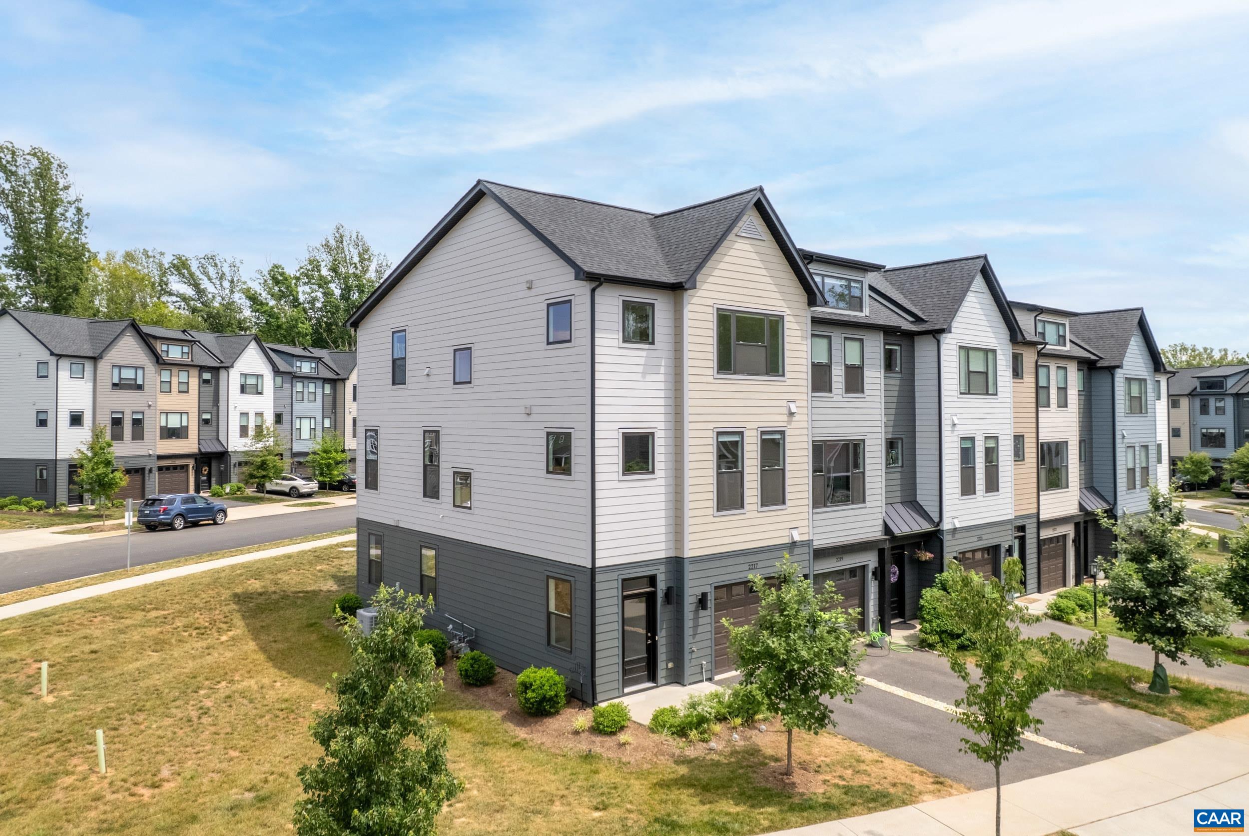 2217 FOWLER CIR, CHARLOTTESVILLE, Virginia 22901, 3 Bedrooms Bedrooms, ,3 BathroomsBathrooms,Residential,2217 FOWLER CIR,678642 MLS # 678642