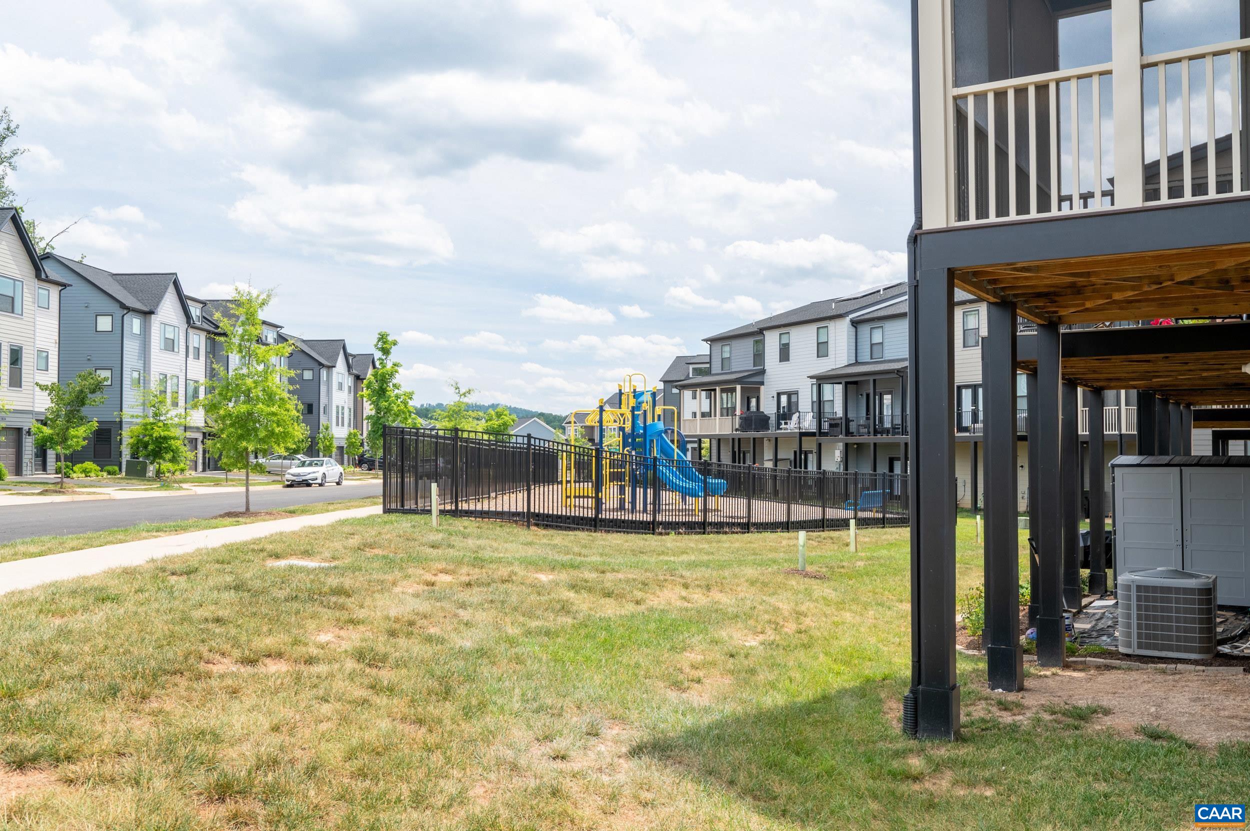 2217 FOWLER CIR, CHARLOTTESVILLE, Virginia 22901, 3 Bedrooms Bedrooms, ,3 BathroomsBathrooms,Residential,2217 FOWLER CIR,678642 MLS # 678642
