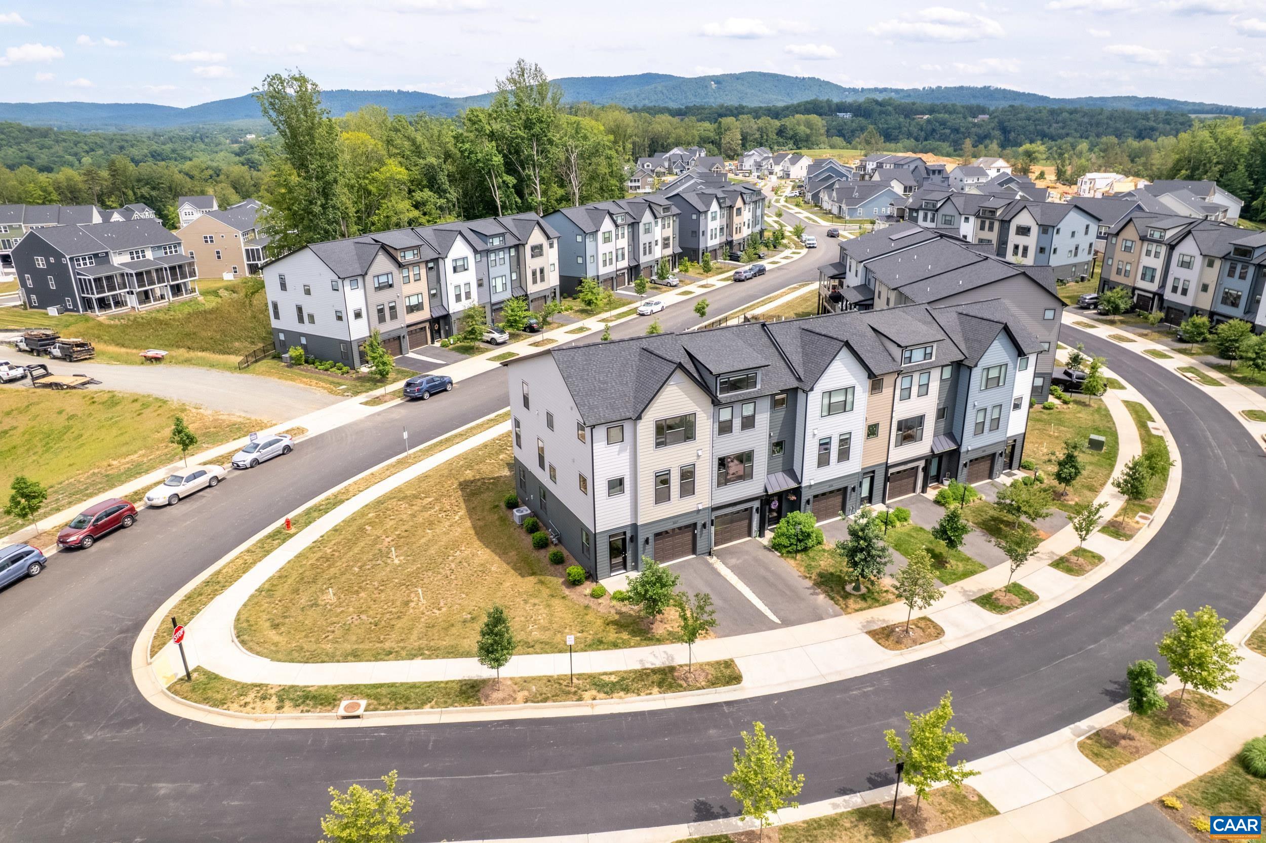 2217 FOWLER CIR, CHARLOTTESVILLE, Virginia 22901, 3 Bedrooms Bedrooms, ,3 BathroomsBathrooms,Residential,2217 FOWLER CIR,678642 MLS # 678642