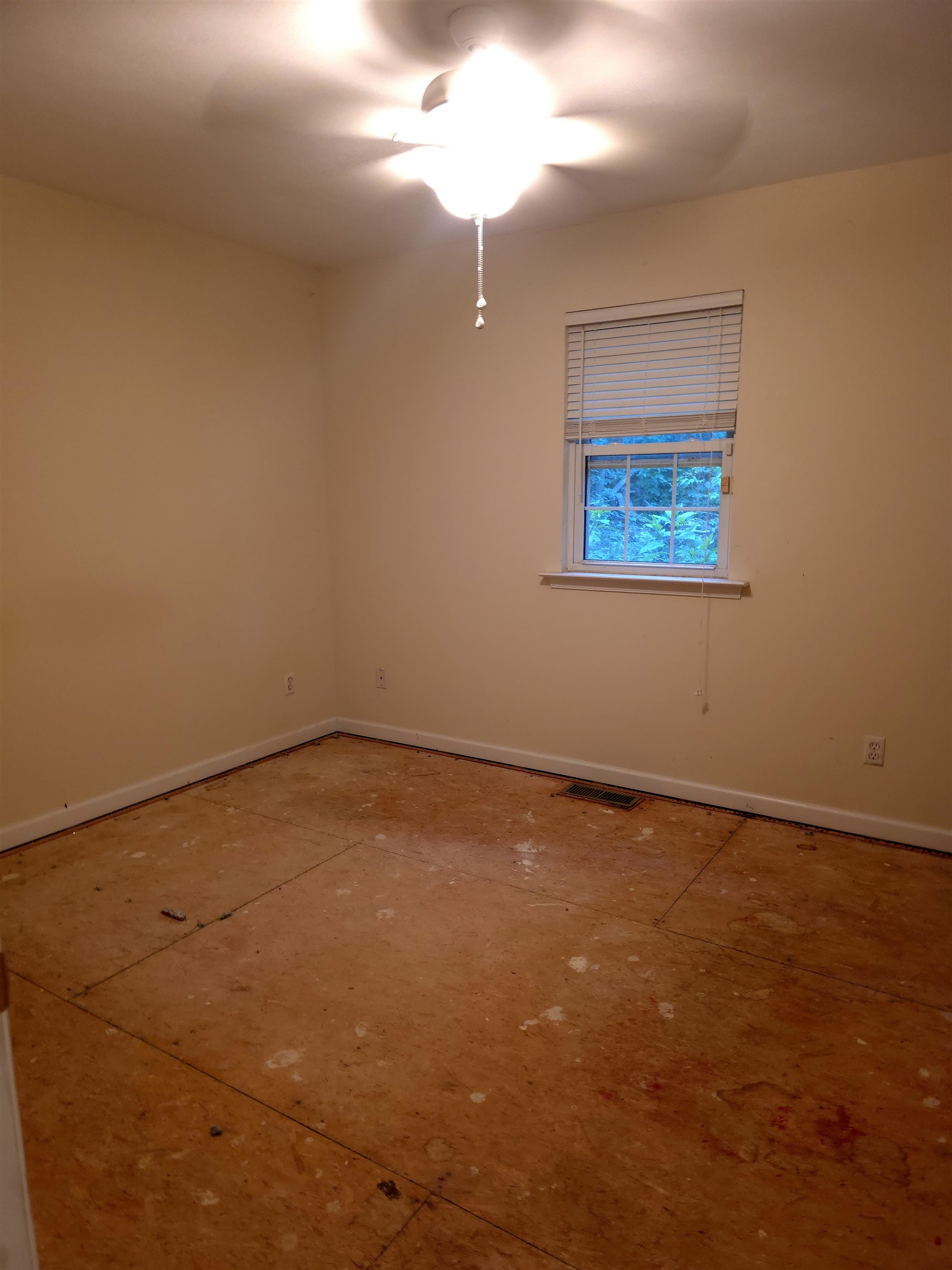 412 DEVON RD, STAUNTON, Virginia 24401, 3 Bedrooms Bedrooms, ,2 BathroomsBathrooms,Residential,412 DEVON RD,678643 MLS # 678643 412 DEVON RD, STAUNTON, Virginia 24401, 3 Bedrooms Bedrooms, ,2 BathroomsBathrooms,Residential,412 DEVON RD,678643 MLS # 678643