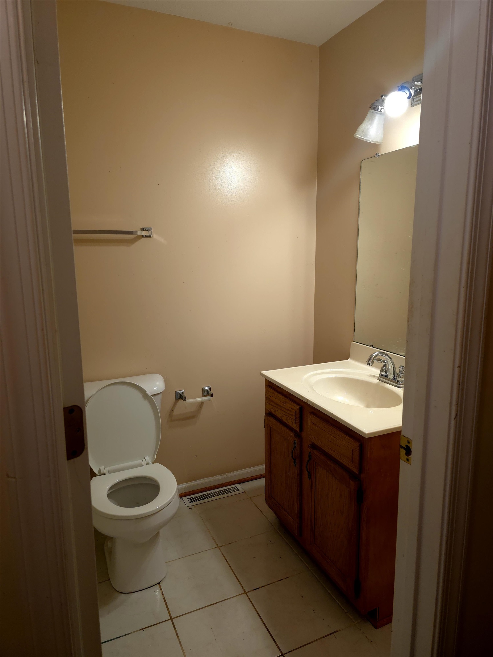 412 DEVON RD, STAUNTON, Virginia 24401, 3 Bedrooms Bedrooms, ,2 BathroomsBathrooms,Residential,412 DEVON RD,678643 MLS # 678643 412 DEVON RD, STAUNTON, Virginia 24401, 3 Bedrooms Bedrooms, ,2 BathroomsBathrooms,Residential,412 DEVON RD,678643 MLS # 678643