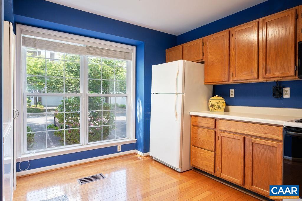 1335 WIMBLEDON WAY, CHARLOTTESVILLE, Virginia 22901, 2 Bedrooms Bedrooms, ,2 BathroomsBathrooms,Residential,1335 WIMBLEDON WAY,678644 MLS # 678644
