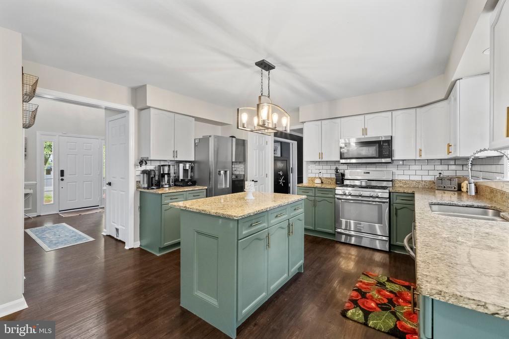4811 HARVEST GLEN CT, FREDERICKSBURG, Virginia 22408, 5 Bedrooms Bedrooms, ,3 BathroomsBathrooms,Residential,4811 HARVEST GLEN CT,VASP2042546 MLS # VASP2042546 4811 HARVEST GLEN CT, FREDERICKSBURG, Virginia 22408, 5 Bedrooms Bedrooms, ,3 BathroomsBathrooms,Residential,4811 HARVEST GLEN CT,VASP2042546 MLS # VASP2042546