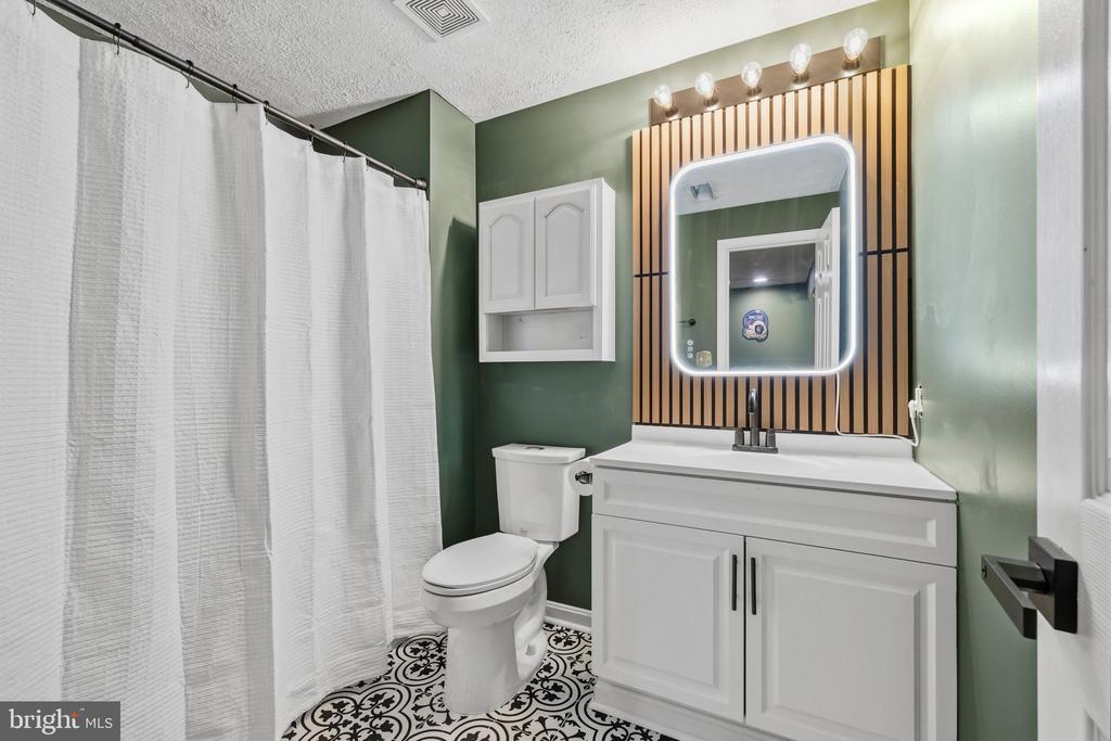 4811 HARVEST GLEN CT, FREDERICKSBURG, Virginia 22408, 5 Bedrooms Bedrooms, ,3 BathroomsBathrooms,Residential,4811 HARVEST GLEN CT,VASP2042546 MLS # VASP2042546 4811 HARVEST GLEN CT, FREDERICKSBURG, Virginia 22408, 5 Bedrooms Bedrooms, ,3 BathroomsBathrooms,Residential,4811 HARVEST GLEN CT,VASP2042546 MLS # VASP2042546