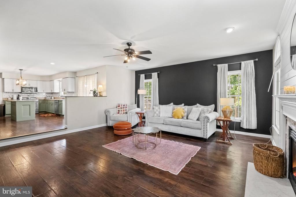 4811 HARVEST GLEN CT, FREDERICKSBURG, Virginia 22408, 5 Bedrooms Bedrooms, ,3 BathroomsBathrooms,Residential,4811 HARVEST GLEN CT,VASP2042546 MLS # VASP2042546 4811 HARVEST GLEN CT, FREDERICKSBURG, Virginia 22408, 5 Bedrooms Bedrooms, ,3 BathroomsBathrooms,Residential,4811 HARVEST GLEN CT,VASP2042546 MLS # VASP2042546
