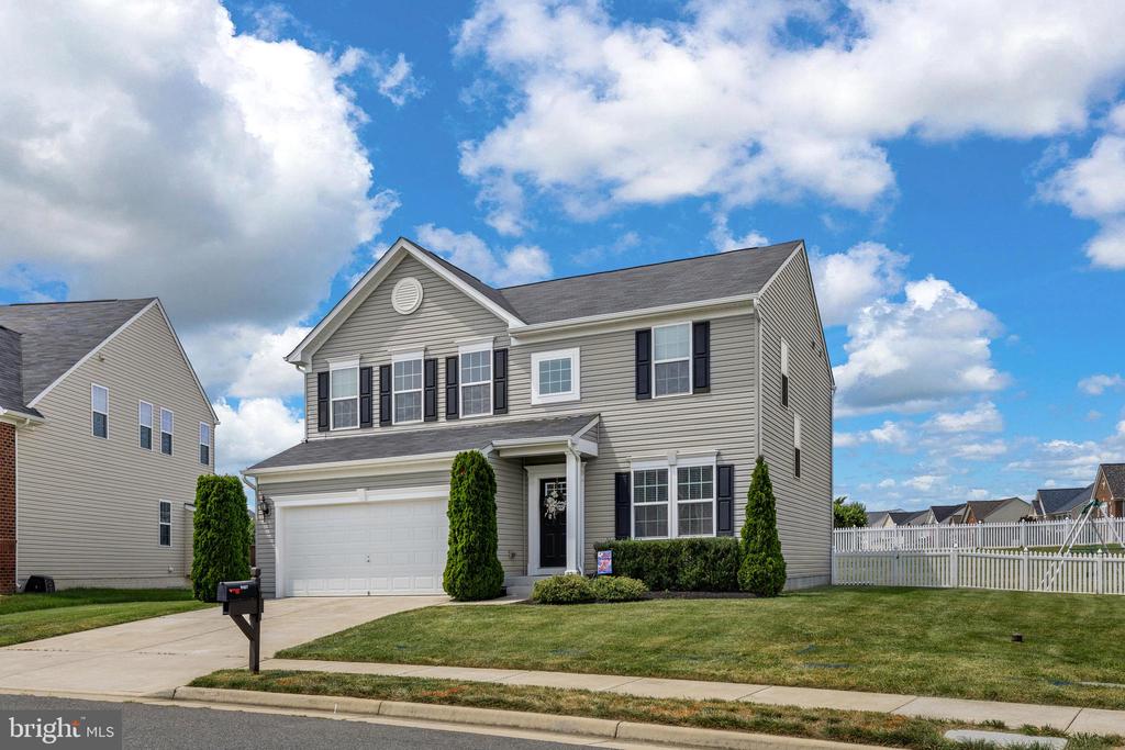 9107 WILD SPRUCE DR, FREDERICKSBURG, Virginia 22407, 4 Bedrooms Bedrooms, ,3 BathroomsBathrooms,Residential,9107 WILD SPRUCE DR,VASP2041886 MLS # VASP2041886 9107 WILD SPRUCE DR, FREDERICKSBURG, Virginia 22407, 4 Bedrooms Bedrooms, ,3 BathroomsBathrooms,Residential,9107 WILD SPRUCE DR,VASP2041886 MLS # VASP2041886