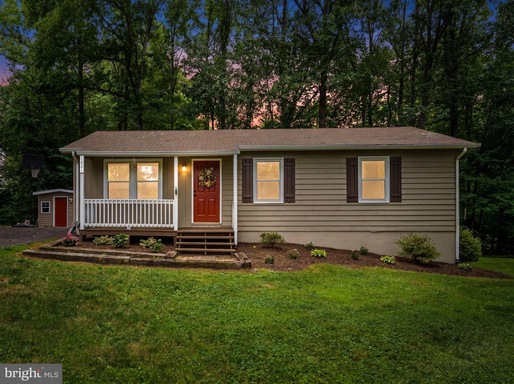 1821 JAMES CITY, REVA, Virginia 22735, 3 Bedrooms Bedrooms, ,1 BathroomBathrooms,Residential,1821 JAMES CITY,VAMA2002822 MLS # VAMA2002822 1821 JAMES CITY, REVA, Virginia 22735, 3 Bedrooms Bedrooms, ,1 BathroomBathrooms,Residential,1821 JAMES CITY,VAMA2002822 MLS # VAMA2002822