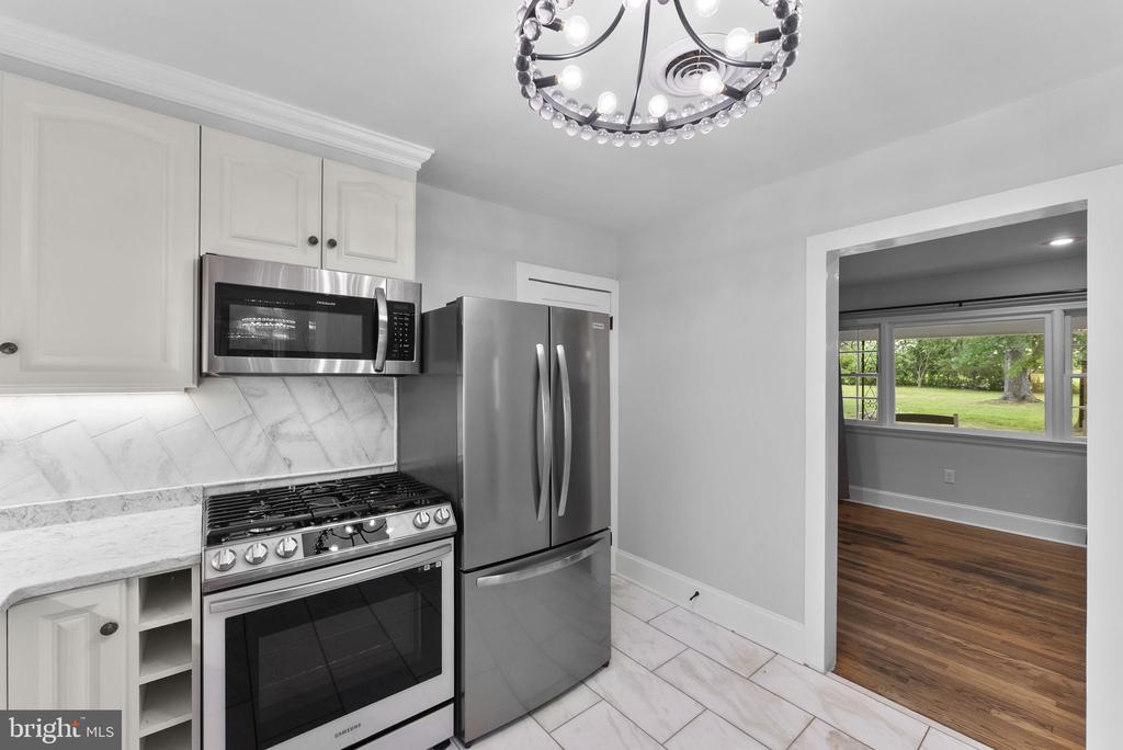 6428 JOHN S MOSBY HWY, MIDDLEBURG, Virginia 20117, 4 Bedrooms Bedrooms, ,3 BathroomsBathrooms,Residential,6428 JOHN S MOSBY HWY,VAFQ2022624 MLS # VAFQ2022624