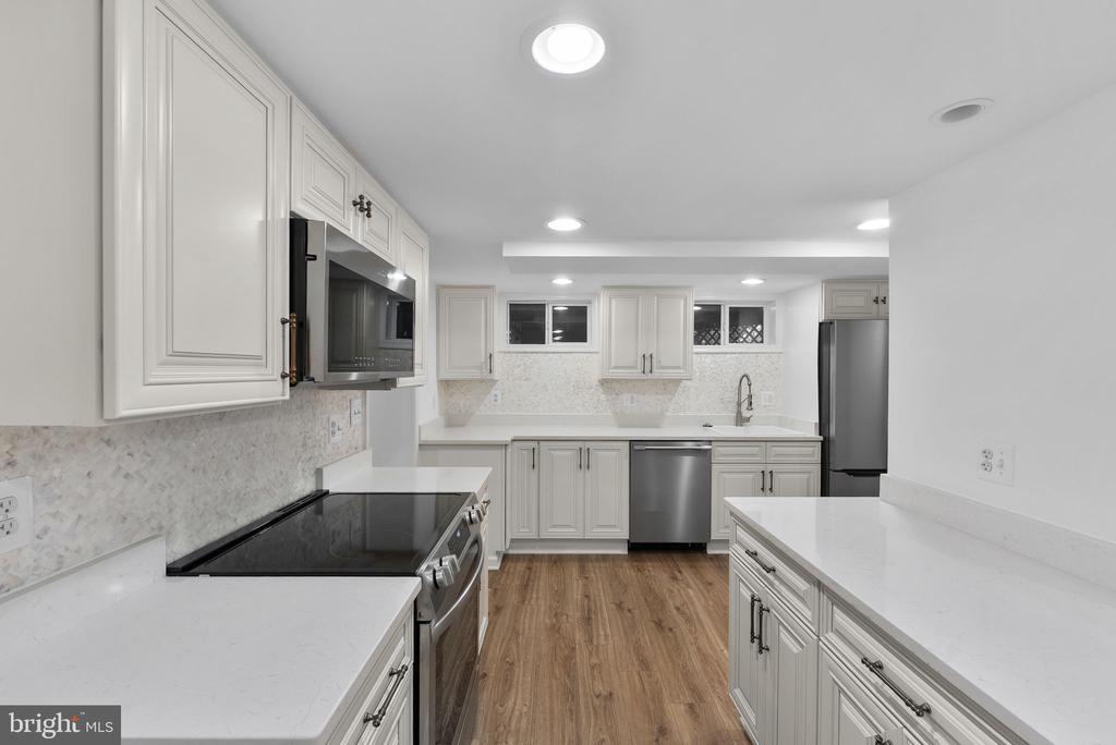 6428 JOHN S MOSBY HWY, MIDDLEBURG, Virginia 20117, 4 Bedrooms Bedrooms, ,3 BathroomsBathrooms,Residential,6428 JOHN S MOSBY HWY,VAFQ2022624 MLS # VAFQ2022624