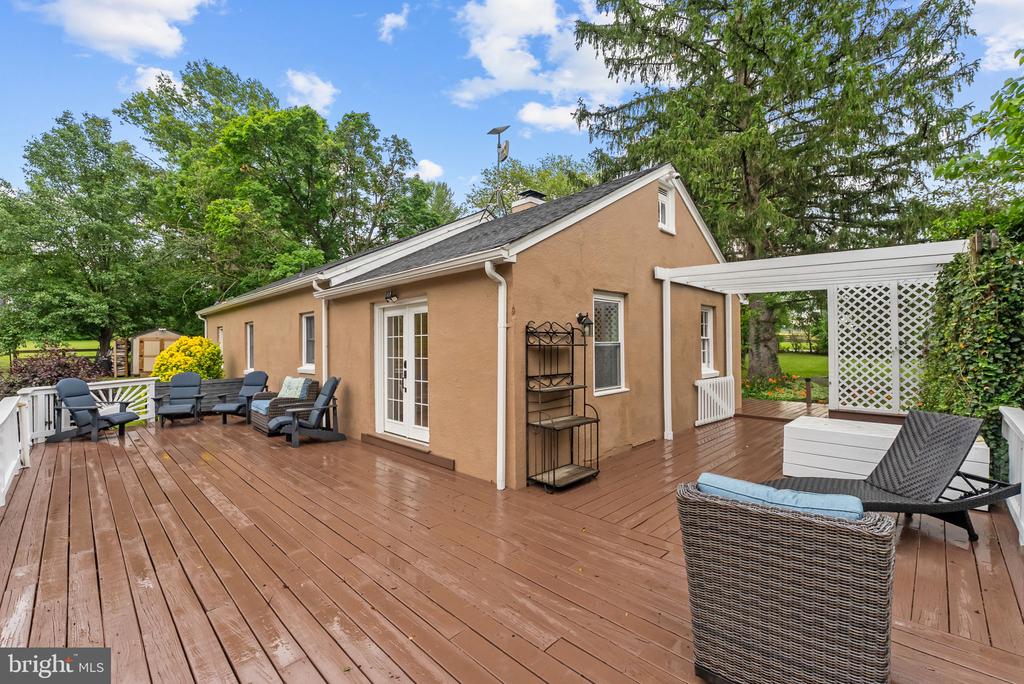 6428 JOHN S MOSBY HWY, MIDDLEBURG, Virginia 20117, 4 Bedrooms Bedrooms, ,3 BathroomsBathrooms,Residential,6428 JOHN S MOSBY HWY,VAFQ2022624 MLS # VAFQ2022624