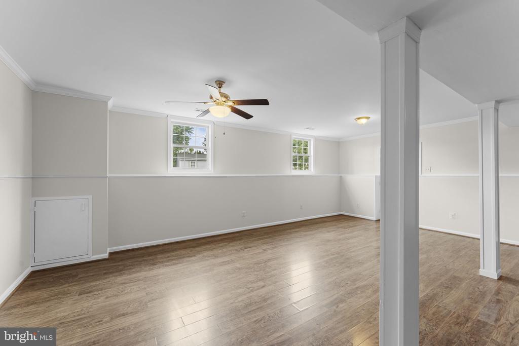 11701 BATTLE RIDGE DR, REMINGTON, Virginia 22734, 3 Bedrooms Bedrooms, ,2 BathroomsBathrooms,Residential,11701 BATTLE RIDGE DR,VAFQ2022704 MLS # VAFQ2022704 11701 BATTLE RIDGE DR, REMINGTON, Virginia 22734, 3 Bedrooms Bedrooms, ,2 BathroomsBathrooms,Residential,11701 BATTLE RIDGE DR,VAFQ2022704 MLS # VAFQ2022704