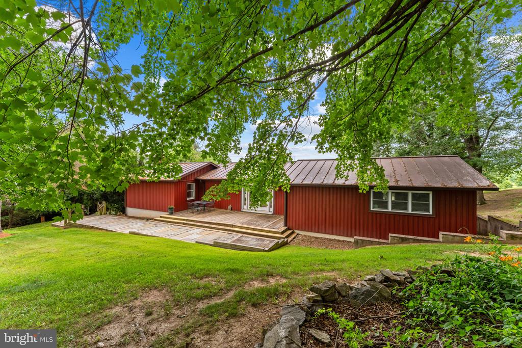 72 CHRISTMAS TREE LN, WASHINGTON, Virginia 22747, ,Residential,72 CHRISTMAS TREE LN,VARP2002710 MLS # VARP2002710
