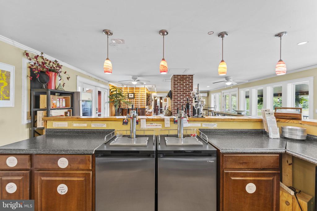 72 CHRISTMAS TREE LN, WASHINGTON, Virginia 22747, ,Residential,72 CHRISTMAS TREE LN,VARP2002710 MLS # VARP2002710