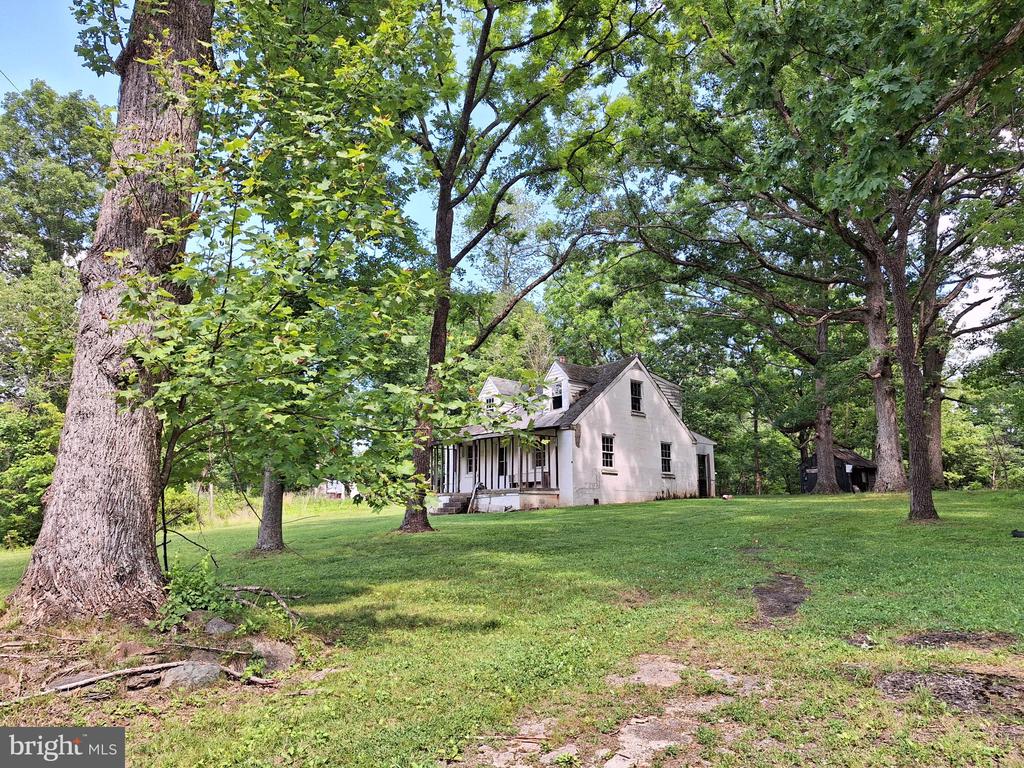 9499 OLD WATERLOO RD, WARRENTON, Virginia 20186, 4 Bedrooms Bedrooms, ,Residential,9499 OLD WATERLOO RD,VAFQ2022708 MLS # VAFQ2022708 9499 OLD WATERLOO RD, WARRENTON, Virginia 20186, 4 Bedrooms Bedrooms, ,Residential,9499 OLD WATERLOO RD,VAFQ2022708 MLS # VAFQ2022708