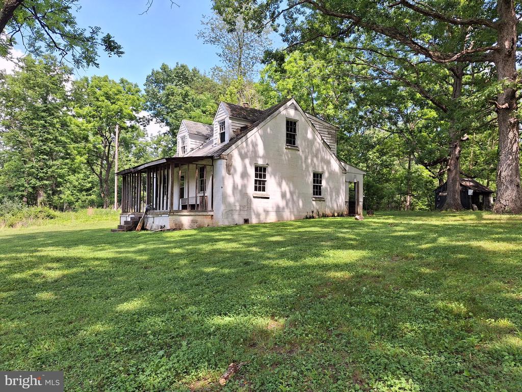 9499 OLD WATERLOO RD, WARRENTON, Virginia 20186, 4 Bedrooms Bedrooms, ,Residential,9499 OLD WATERLOO RD,VAFQ2022708 MLS # VAFQ2022708 9499 OLD WATERLOO RD, WARRENTON, Virginia 20186, 4 Bedrooms Bedrooms, ,Residential,9499 OLD WATERLOO RD,VAFQ2022708 MLS # VAFQ2022708