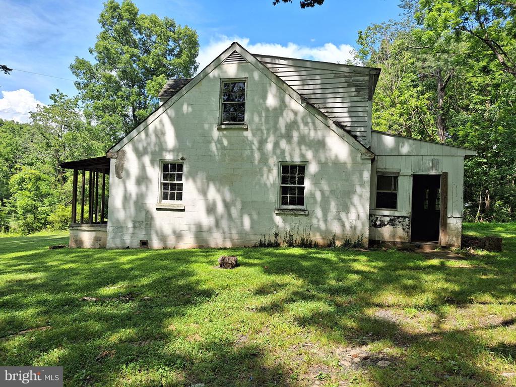 9499 OLD WATERLOO RD, WARRENTON, Virginia 20186, 4 Bedrooms Bedrooms, ,Residential,9499 OLD WATERLOO RD,VAFQ2022708 MLS # VAFQ2022708 9499 OLD WATERLOO RD, WARRENTON, Virginia 20186, 4 Bedrooms Bedrooms, ,Residential,9499 OLD WATERLOO RD,VAFQ2022708 MLS # VAFQ2022708