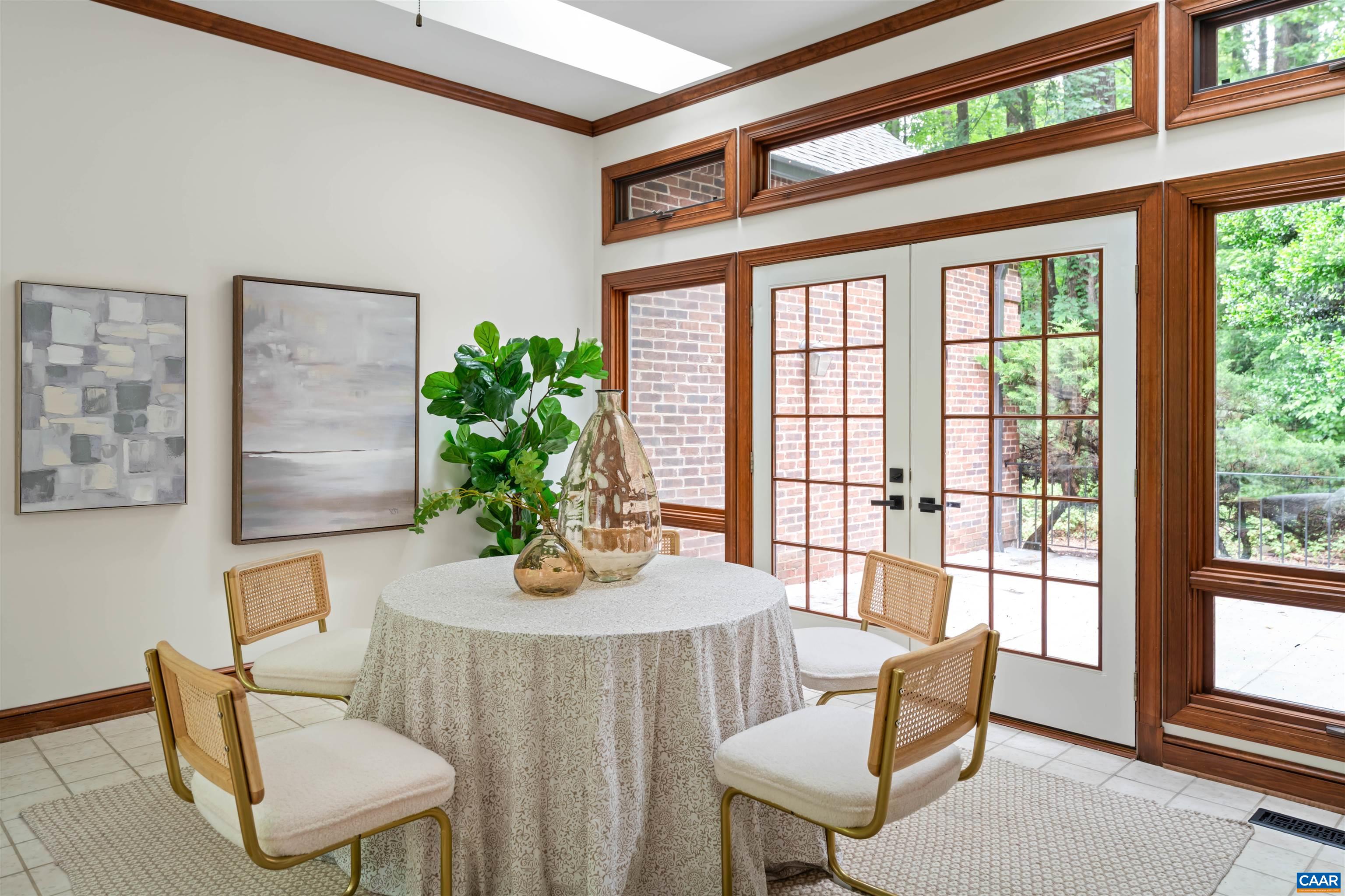 715 TANGLEWOOD RD, CHARLOTTESVILLE, Virginia 22901, 4 Bedrooms Bedrooms, ,4 BathroomsBathrooms,Residential,715 TANGLEWOOD RD,678650 MLS # 678650 715 TANGLEWOOD RD, CHARLOTTESVILLE, Virginia 22901, 4 Bedrooms Bedrooms, ,4 BathroomsBathrooms,Residential,715 TANGLEWOOD RD,678650 MLS # 678650