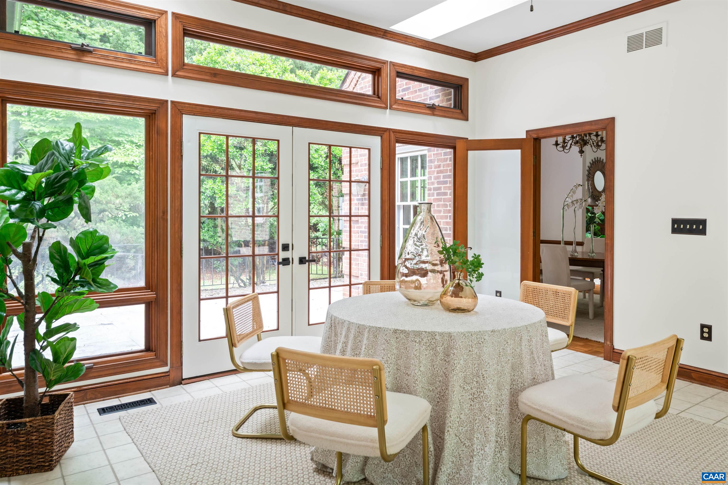 715 TANGLEWOOD RD, CHARLOTTESVILLE, Virginia 22901, 4 Bedrooms Bedrooms, ,4 BathroomsBathrooms,Residential,715 TANGLEWOOD RD,678650 MLS # 678650 715 TANGLEWOOD RD, CHARLOTTESVILLE, Virginia 22901, 4 Bedrooms Bedrooms, ,4 BathroomsBathrooms,Residential,715 TANGLEWOOD RD,678650 MLS # 678650