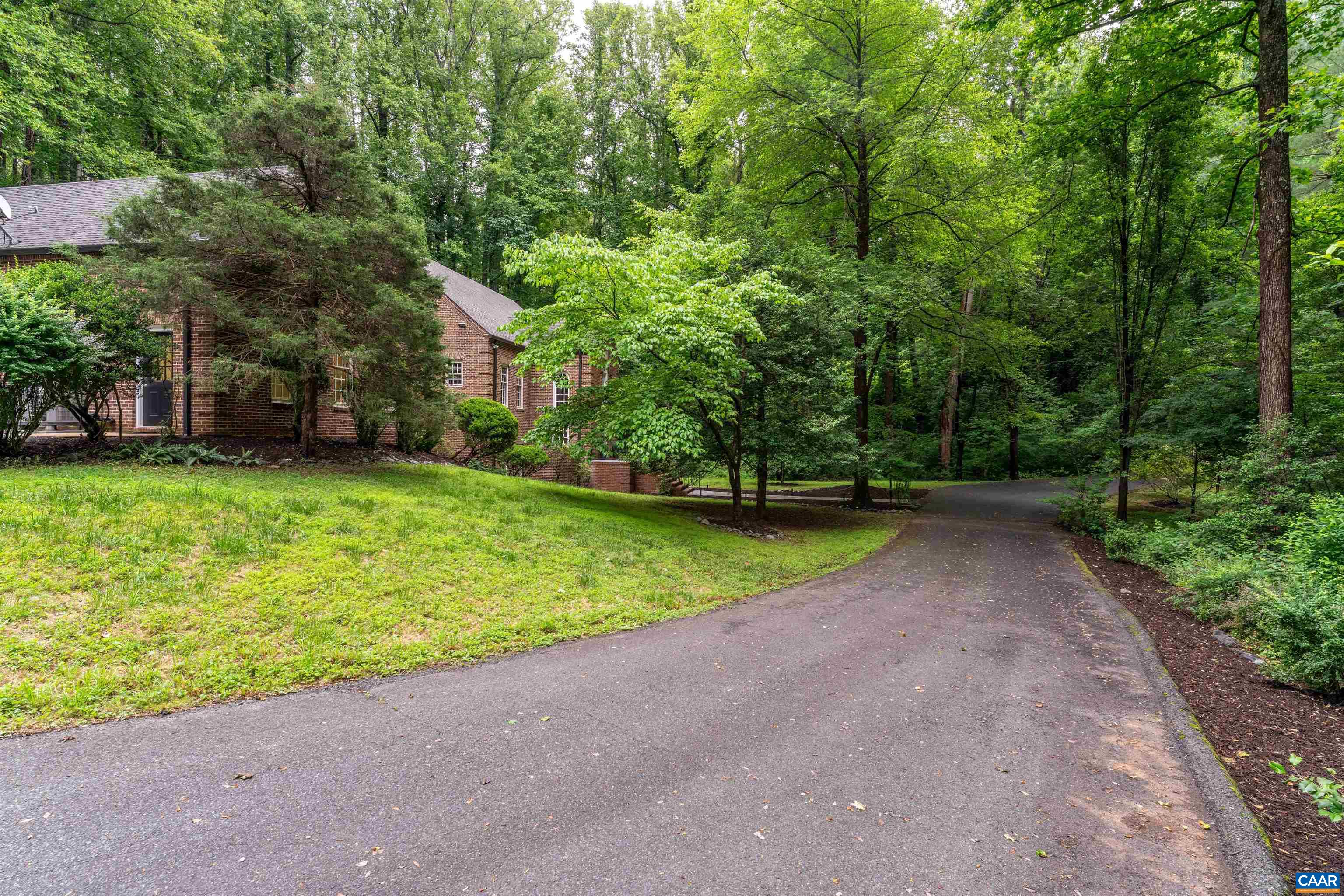 715 TANGLEWOOD RD, CHARLOTTESVILLE, Virginia 22901, 4 Bedrooms Bedrooms, ,4 BathroomsBathrooms,Residential,715 TANGLEWOOD RD,678650 MLS # 678650 715 TANGLEWOOD RD, CHARLOTTESVILLE, Virginia 22901, 4 Bedrooms Bedrooms, ,4 BathroomsBathrooms,Residential,715 TANGLEWOOD RD,678650 MLS # 678650