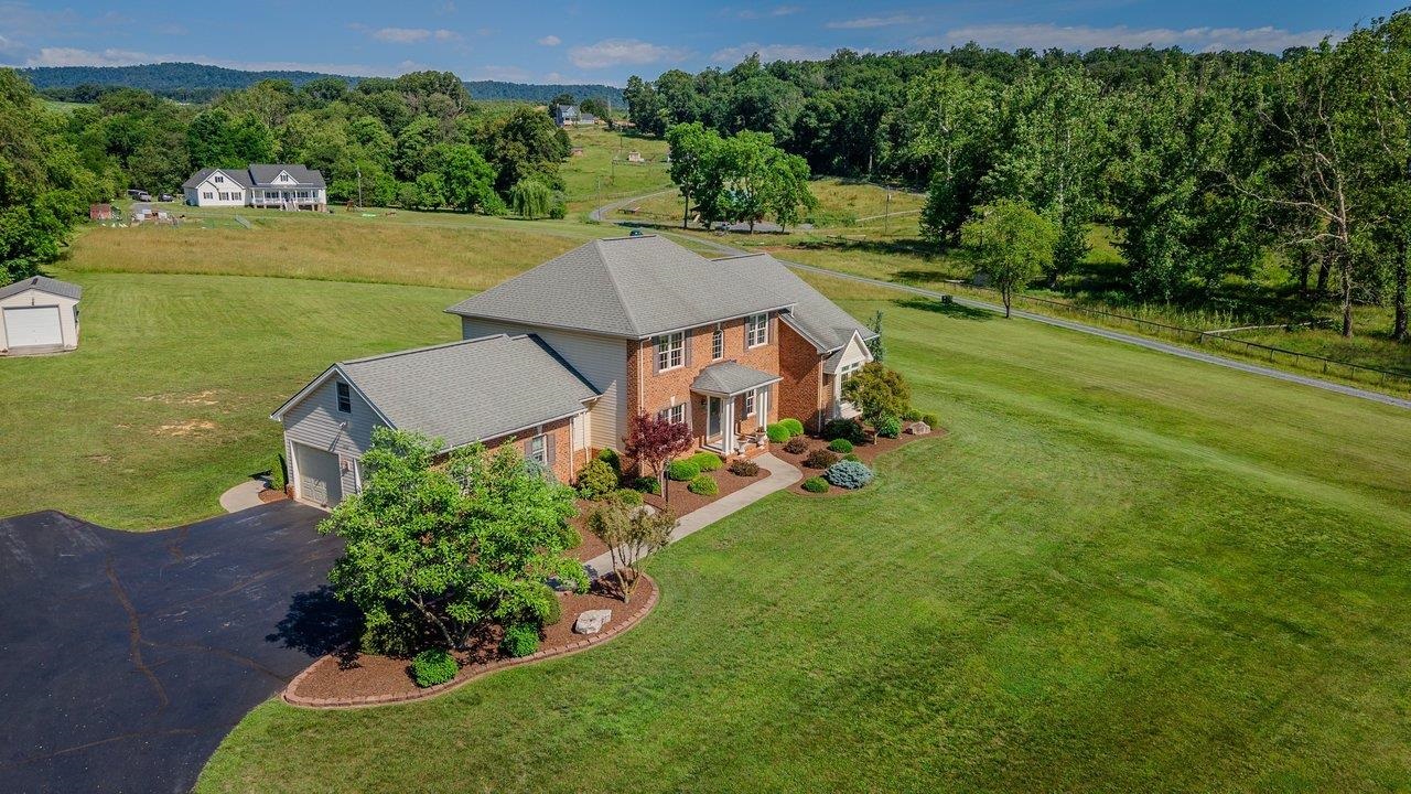 17707 ANDRICK MILL RD, TIMBERVILLE, Virginia 22853, 3 Bedrooms Bedrooms, ,3 BathroomsBathrooms,Residential,17707 ANDRICK MILL RD,678652 MLS # 678652 17707 ANDRICK MILL RD, TIMBERVILLE, Virginia 22853, 3 Bedrooms Bedrooms, ,3 BathroomsBathrooms,Residential,17707 ANDRICK MILL RD,678652 MLS # 678652