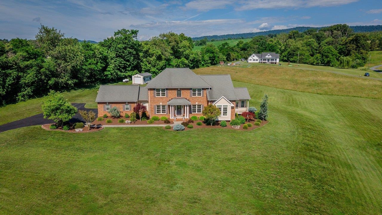 17707 ANDRICK MILL RD, TIMBERVILLE, Virginia 22853, 3 Bedrooms Bedrooms, ,3 BathroomsBathrooms,Residential,17707 ANDRICK MILL RD,678652 MLS # 678652 17707 ANDRICK MILL RD, TIMBERVILLE, Virginia 22853, 3 Bedrooms Bedrooms, ,3 BathroomsBathrooms,Residential,17707 ANDRICK MILL RD,678652 MLS # 678652