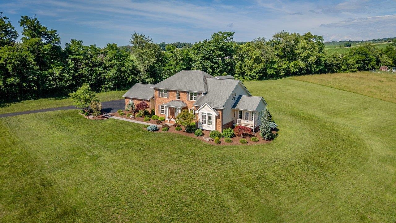 17707 ANDRICK MILL RD, TIMBERVILLE, Virginia 22853, 3 Bedrooms Bedrooms, ,3 BathroomsBathrooms,Residential,17707 ANDRICK MILL RD,678652 MLS # 678652 17707 ANDRICK MILL RD, TIMBERVILLE, Virginia 22853, 3 Bedrooms Bedrooms, ,3 BathroomsBathrooms,Residential,17707 ANDRICK MILL RD,678652 MLS # 678652