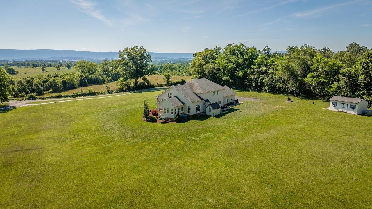 17707 ANDRICK MILL RD, TIMBERVILLE, Virginia 22853, 3 Bedrooms Bedrooms, ,3 BathroomsBathrooms,Residential,17707 ANDRICK MILL RD,678652 MLS # 678652 17707 ANDRICK MILL RD, TIMBERVILLE, Virginia 22853, 3 Bedrooms Bedrooms, ,3 BathroomsBathrooms,Residential,17707 ANDRICK MILL RD,678652 MLS # 678652