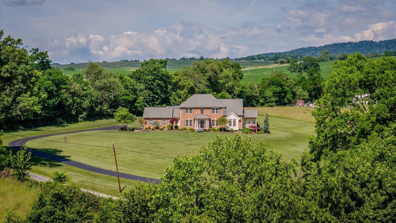17707 ANDRICK MILL RD, TIMBERVILLE, Virginia 22853, 3 Bedrooms Bedrooms, ,3 BathroomsBathrooms,Residential,17707 ANDRICK MILL RD,678652 MLS # 678652 17707 ANDRICK MILL RD, TIMBERVILLE, Virginia 22853, 3 Bedrooms Bedrooms, ,3 BathroomsBathrooms,Residential,17707 ANDRICK MILL RD,678652 MLS # 678652