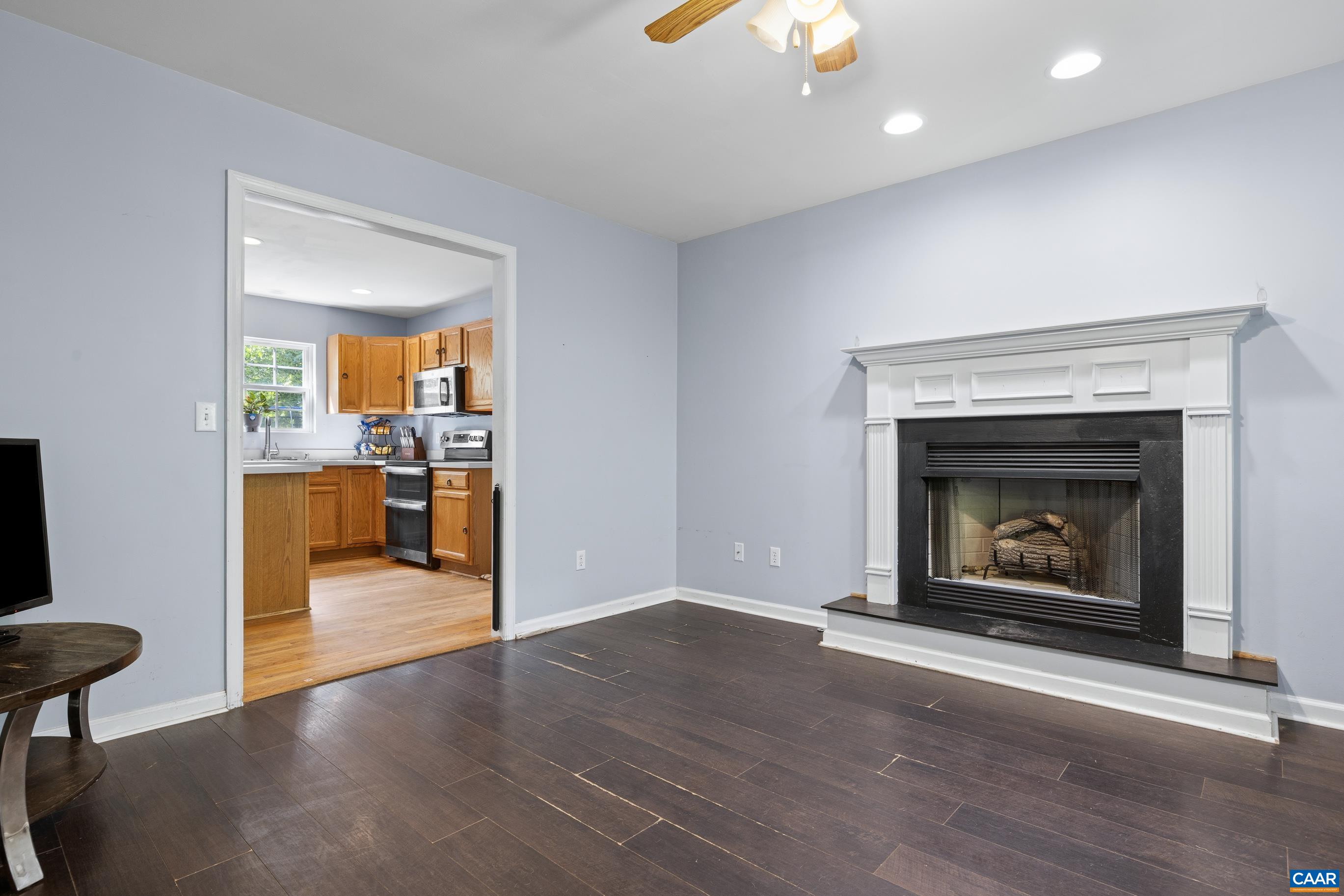 29 CLIFTWOOD RD, PALMYRA, Virginia 22963, 5 Bedrooms Bedrooms, ,2 BathroomsBathrooms,Residential,29 CLIFTWOOD RD,678653 MLS # 678653 29 CLIFTWOOD RD, PALMYRA, Virginia 22963, 5 Bedrooms Bedrooms, ,2 BathroomsBathrooms,Residential,29 CLIFTWOOD RD,678653 MLS # 678653