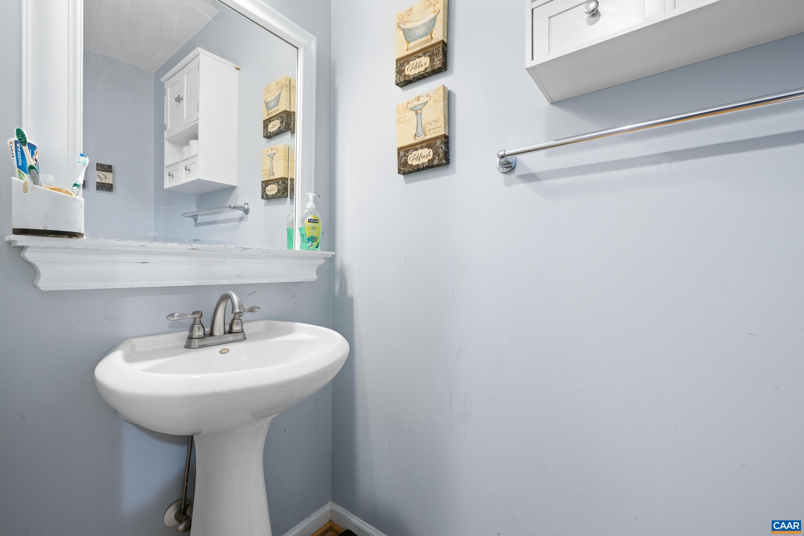 29 CLIFTWOOD RD, PALMYRA, Virginia 22963, 5 Bedrooms Bedrooms, ,2 BathroomsBathrooms,Residential,29 CLIFTWOOD RD,678653 MLS # 678653 29 CLIFTWOOD RD, PALMYRA, Virginia 22963, 5 Bedrooms Bedrooms, ,2 BathroomsBathrooms,Residential,29 CLIFTWOOD RD,678653 MLS # 678653