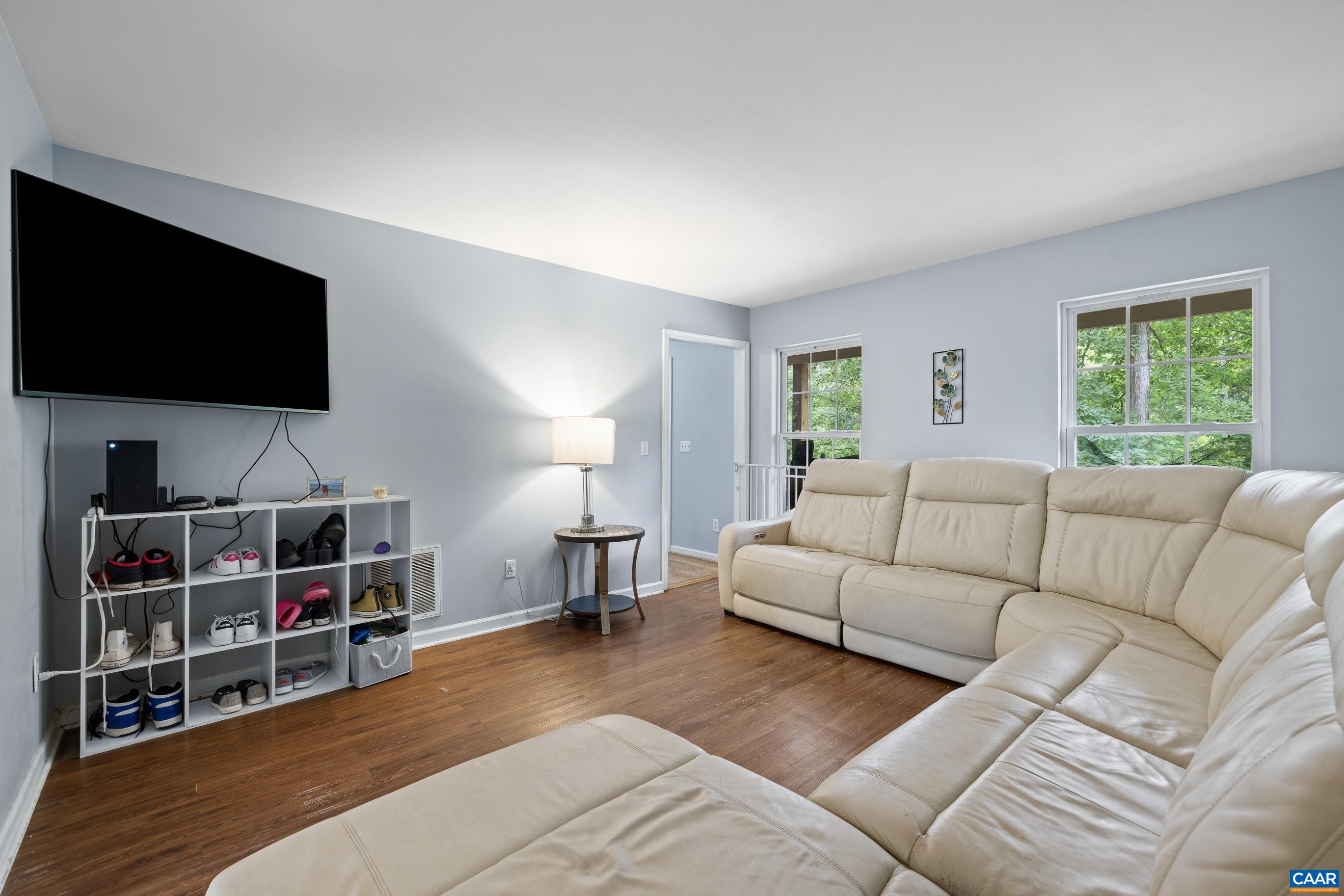 29 CLIFTWOOD RD, PALMYRA, Virginia 22963, 5 Bedrooms Bedrooms, ,2 BathroomsBathrooms,Residential,29 CLIFTWOOD RD,678653 MLS # 678653 29 CLIFTWOOD RD, PALMYRA, Virginia 22963, 5 Bedrooms Bedrooms, ,2 BathroomsBathrooms,Residential,29 CLIFTWOOD RD,678653 MLS # 678653
