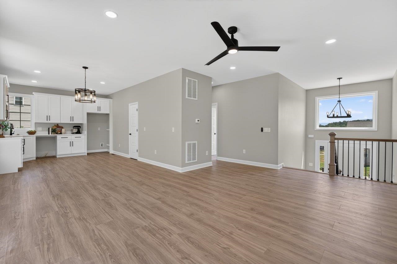 211 SUFFOLK DR, ROCKINGHAM, Virginia 22801, 4 Bedrooms Bedrooms, ,3 BathroomsBathrooms,Residential,211 SUFFOLK DR,678657 MLS # 678657 211 SUFFOLK DR, ROCKINGHAM, Virginia 22801, 4 Bedrooms Bedrooms, ,3 BathroomsBathrooms,Residential,211 SUFFOLK DR,678657 MLS # 678657